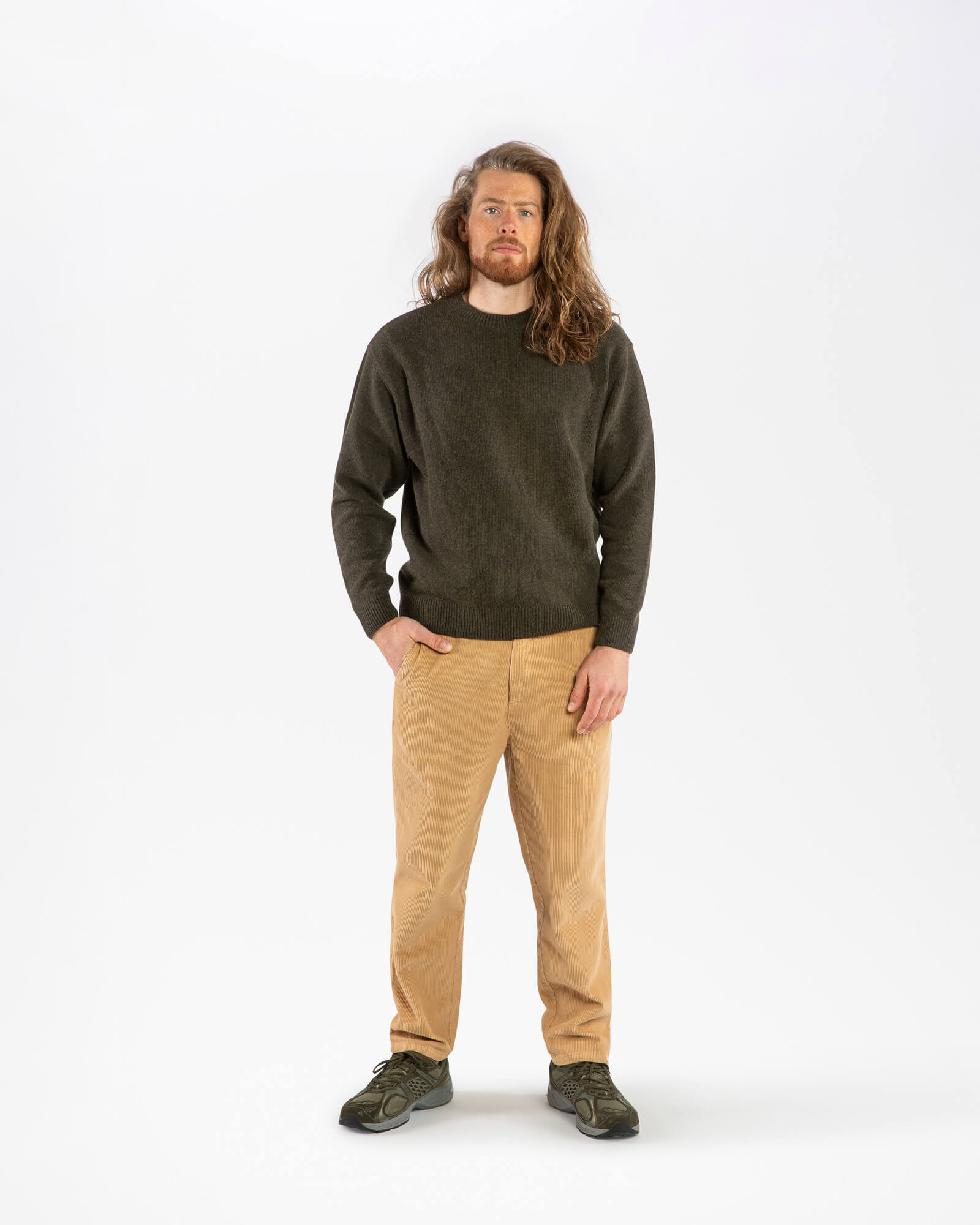 Grüner Strick-Sweater olive aus Bio-Wolle von Matona