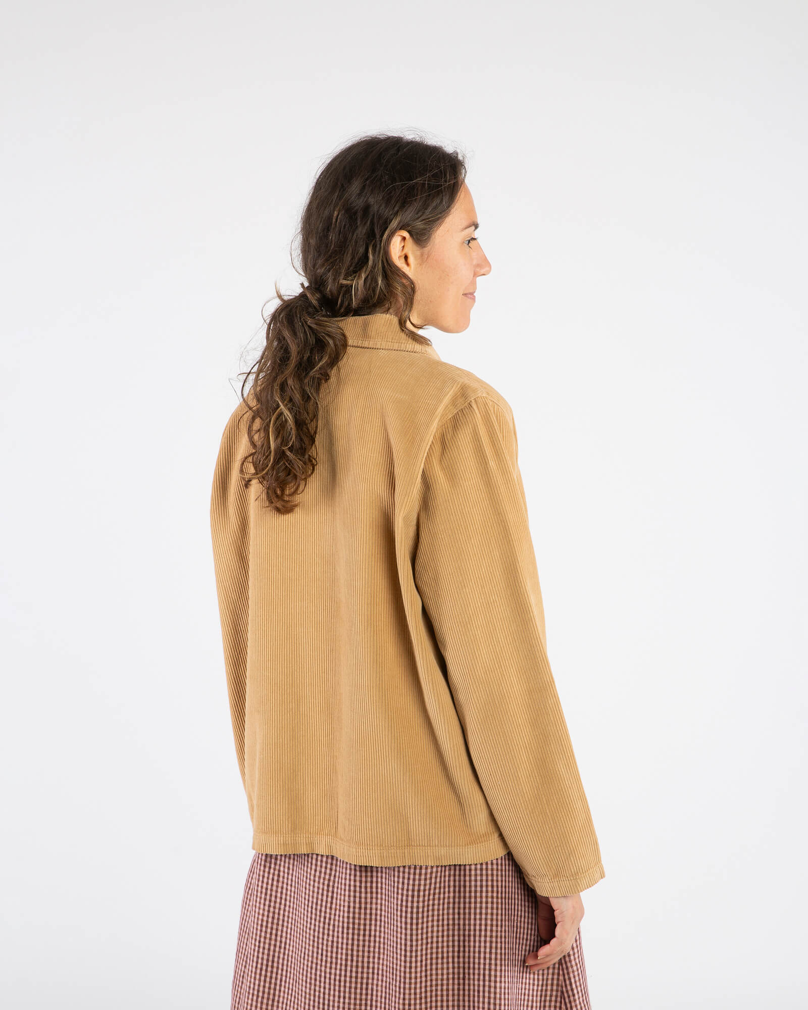 Hellbraune Kordjacke marmot aus 100% Bio-Baumwolle von Matona