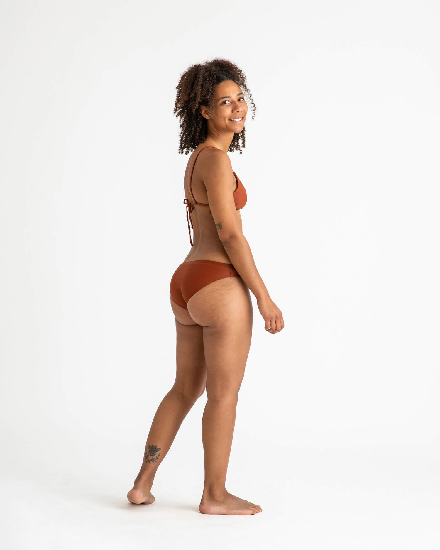 Red-brown bikini bottom made from recycled polyamide from Matona
