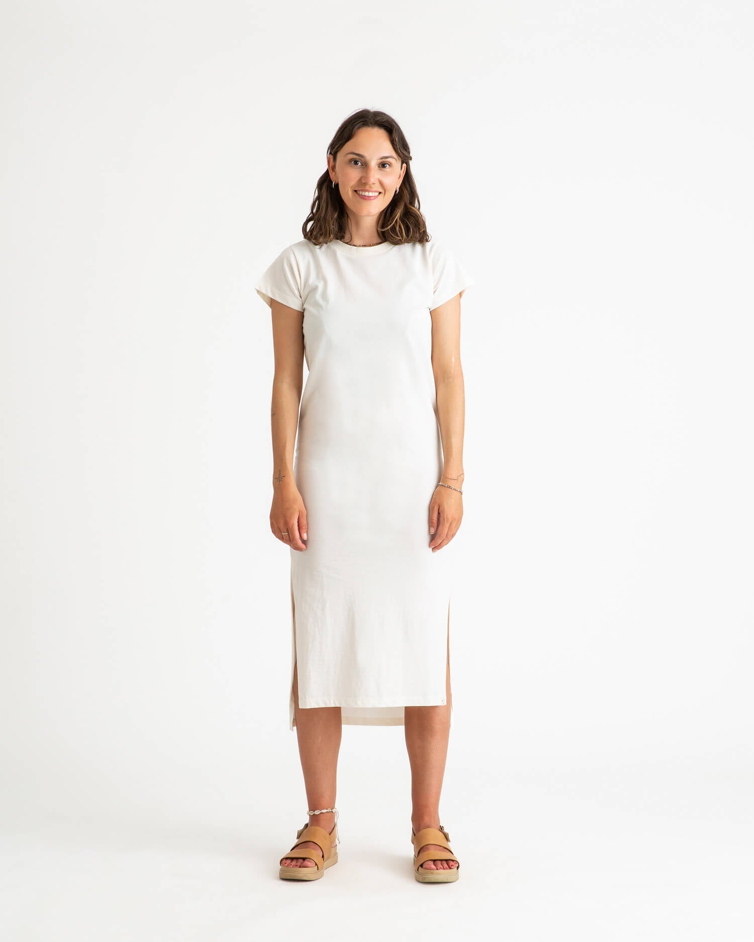 Weisses, kurzärmliges Kleid aus Bio-Baumwolle von Matona