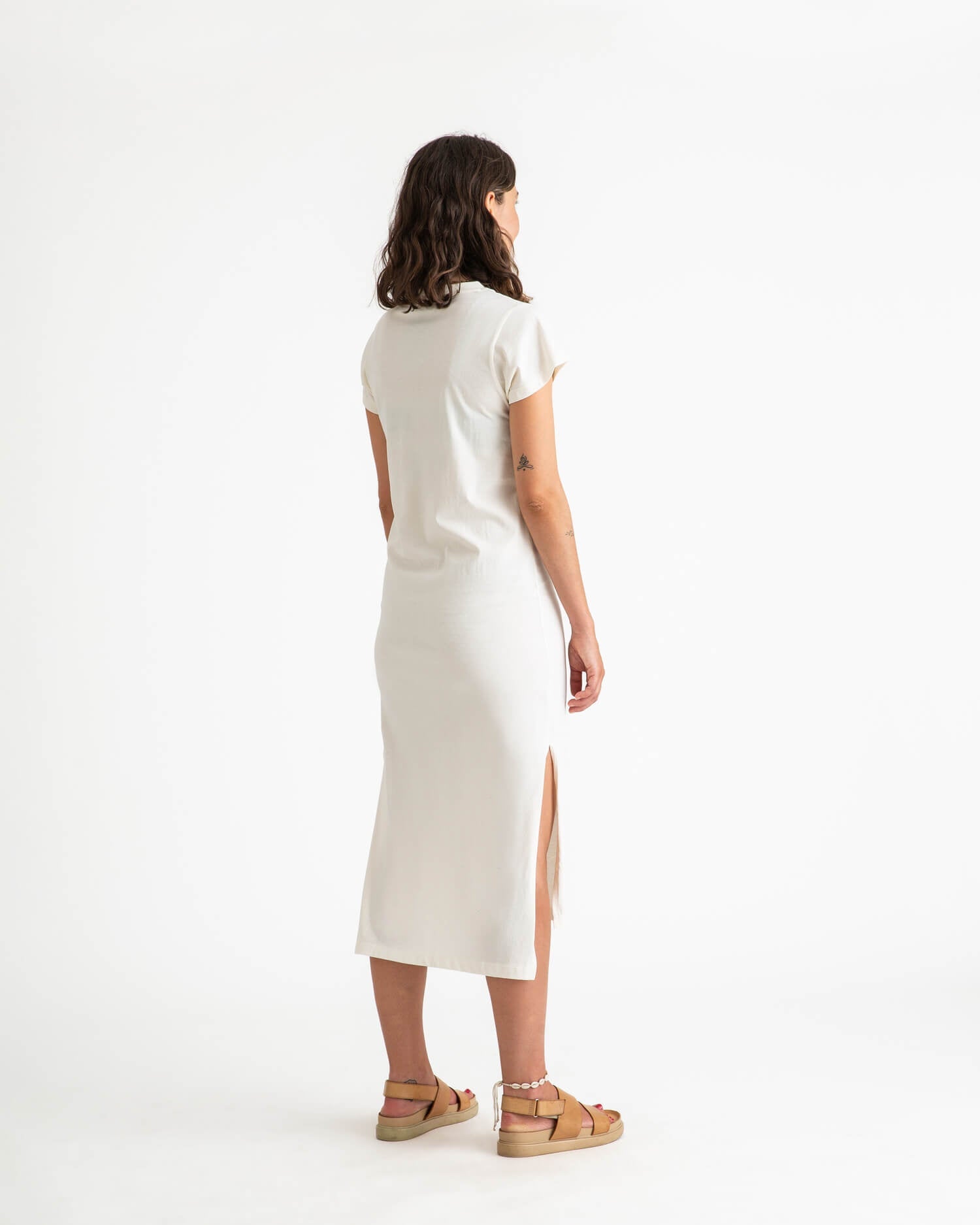 Weisses, kurzärmliges Kleid aus Bio-Baumwolle von Matona