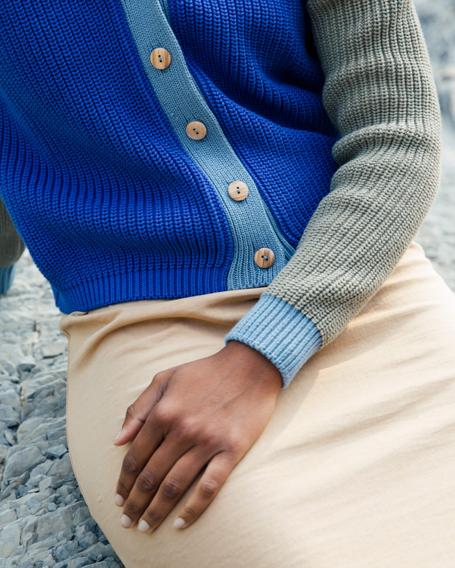 Colorful cardigan made from 100% organic cotton from Matona