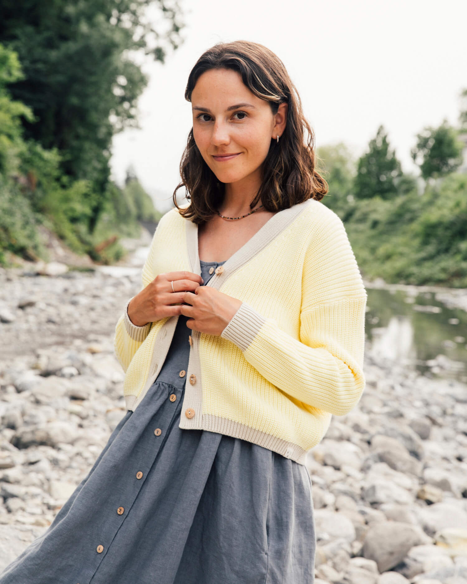 Yellow-beige cardigan made from 100% organic cotton from Matona