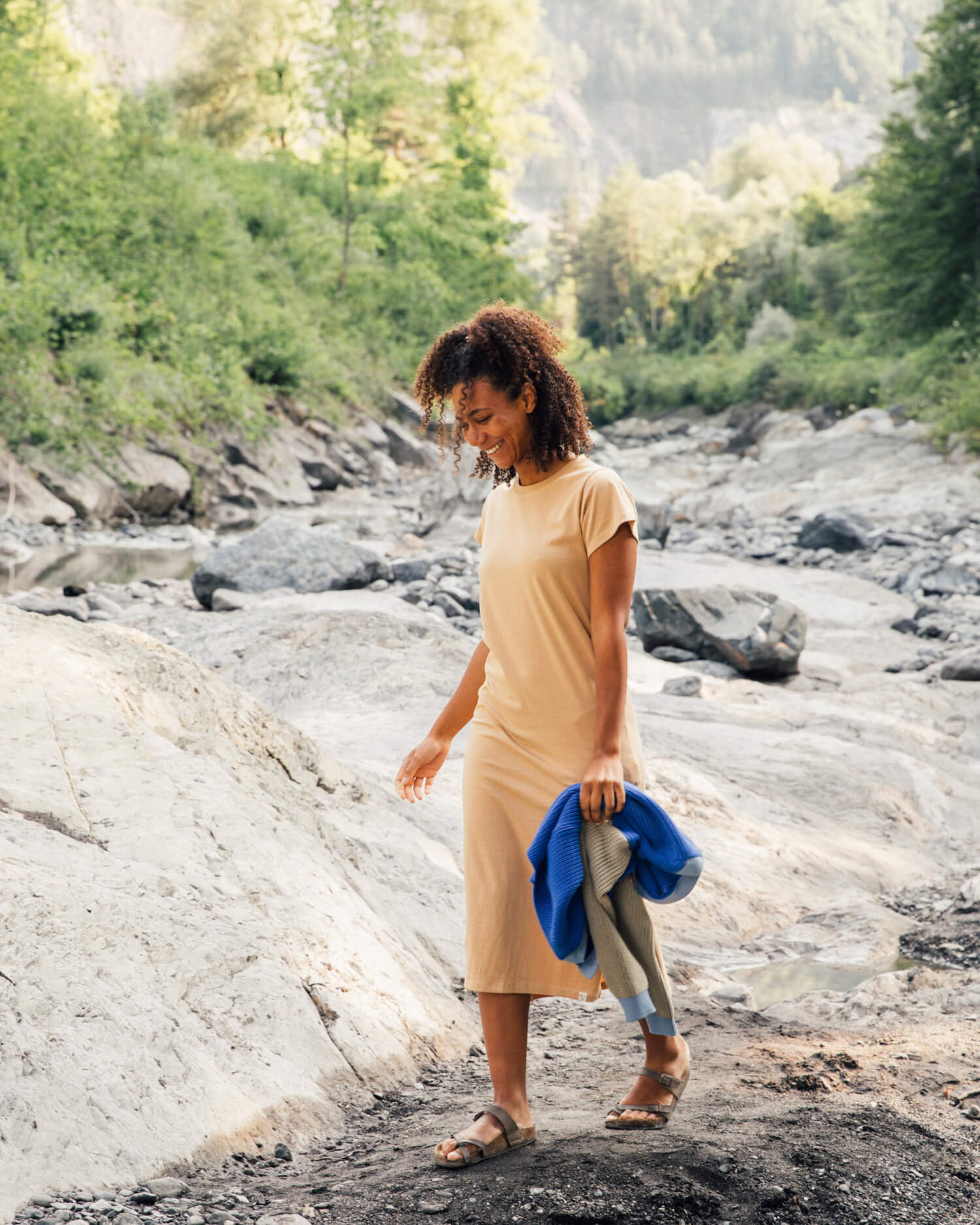 Light brown, short-sleeved dress made of organic cotton from Matona