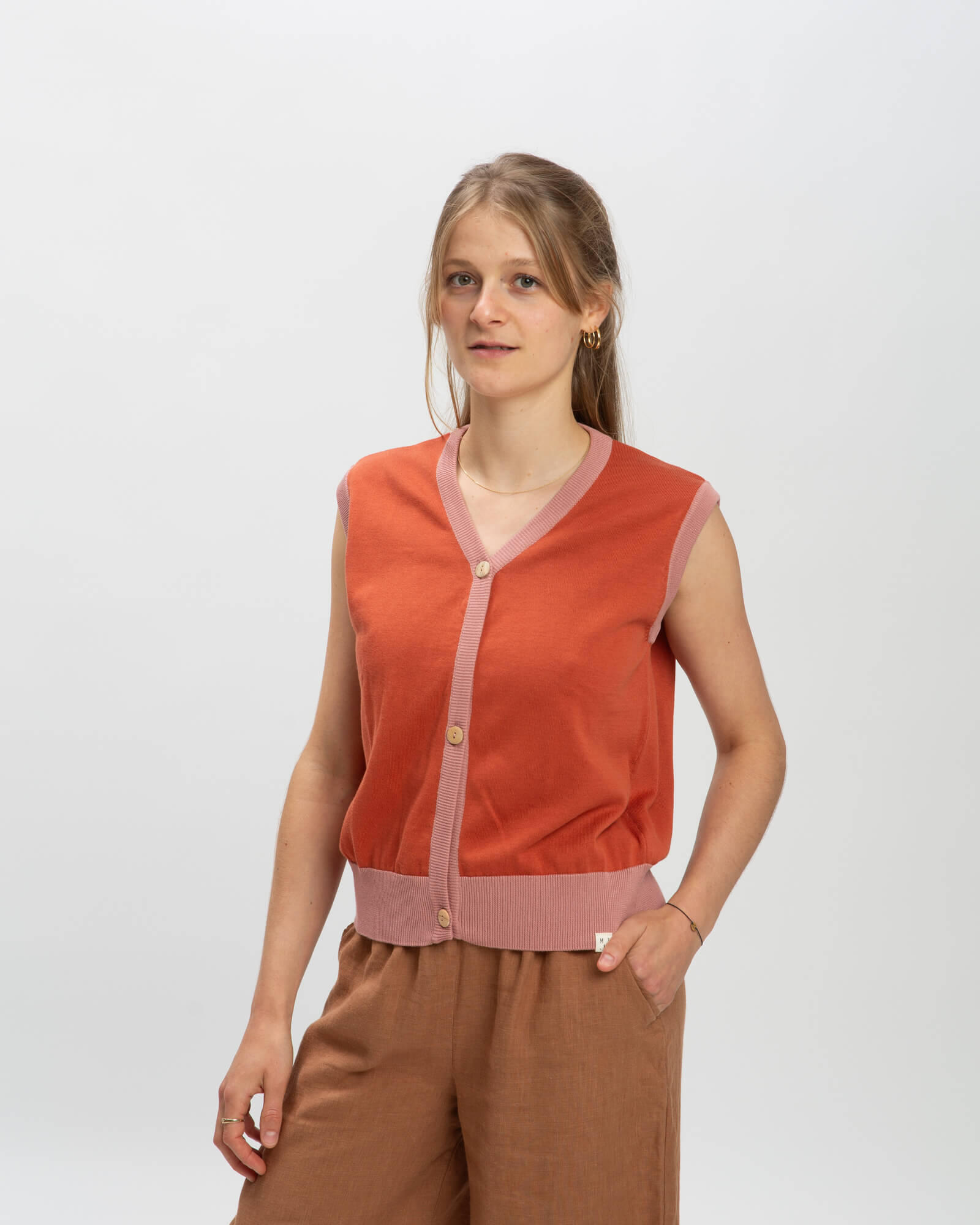 Rote Weste Magma von Matona