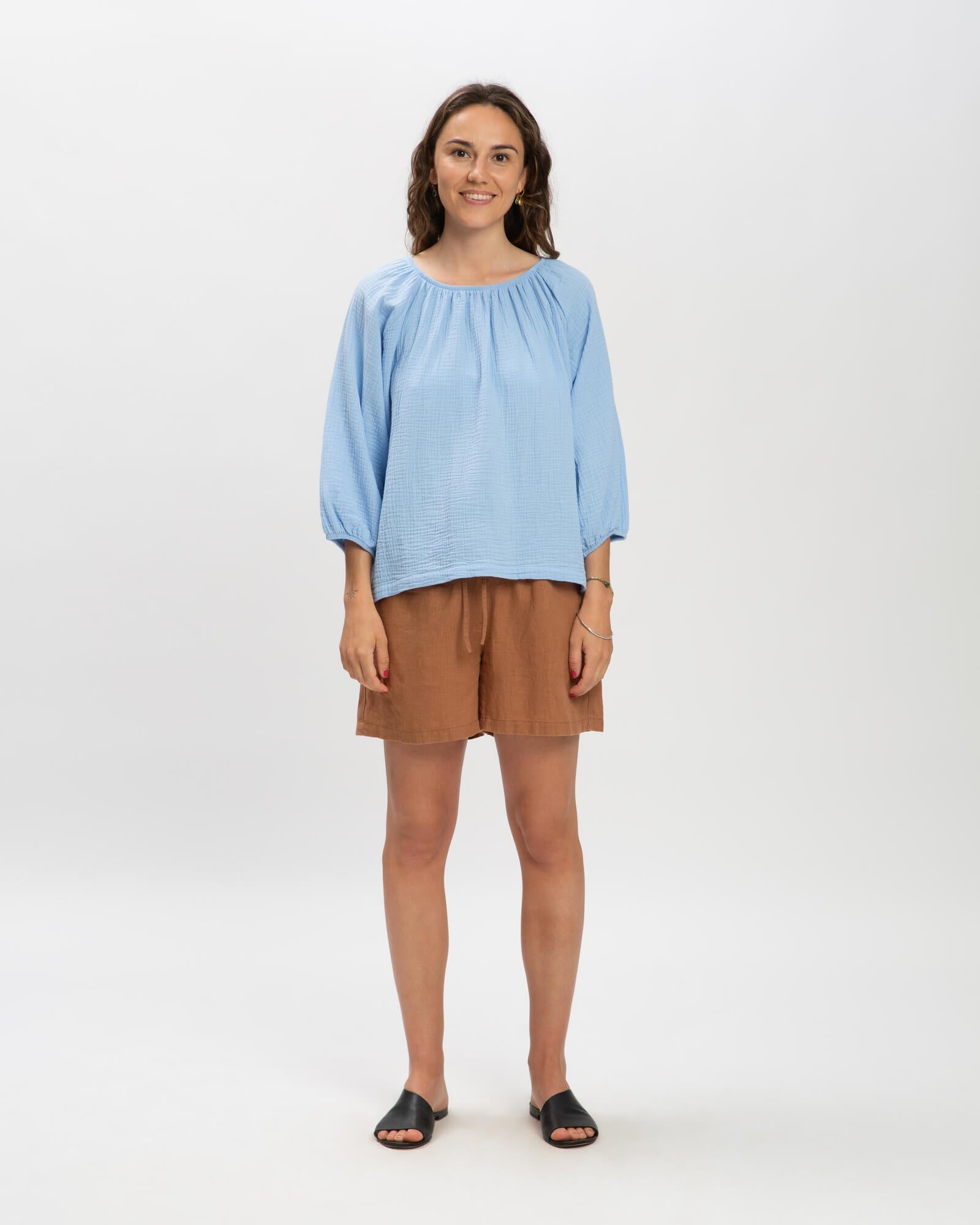 Chemisier bleu en mousseline 100% coton de Matona