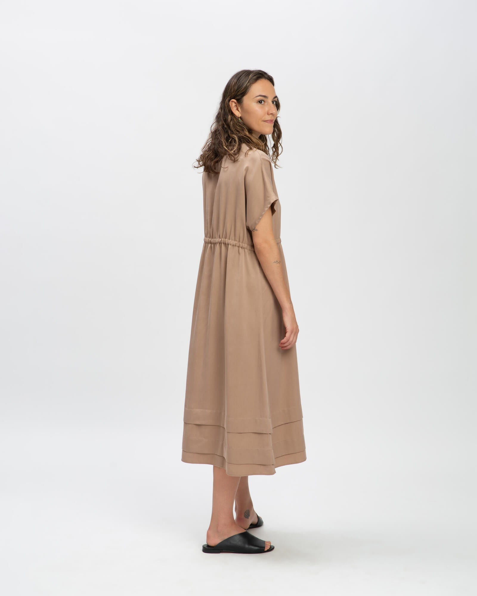 Robe Portabella marron en Tencel de Matona