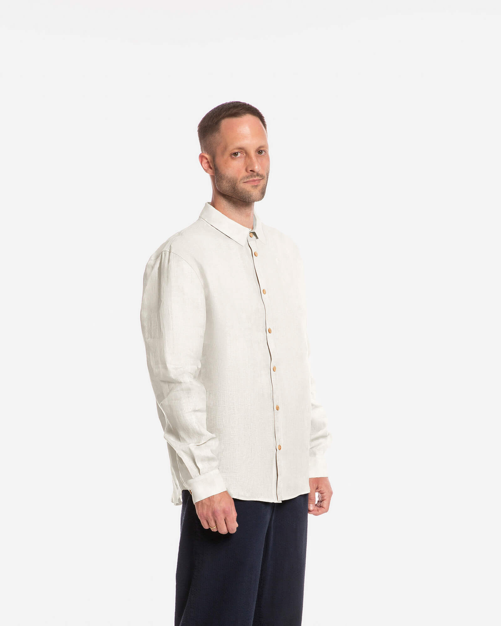 Chemise blanche 100% lin de Matona