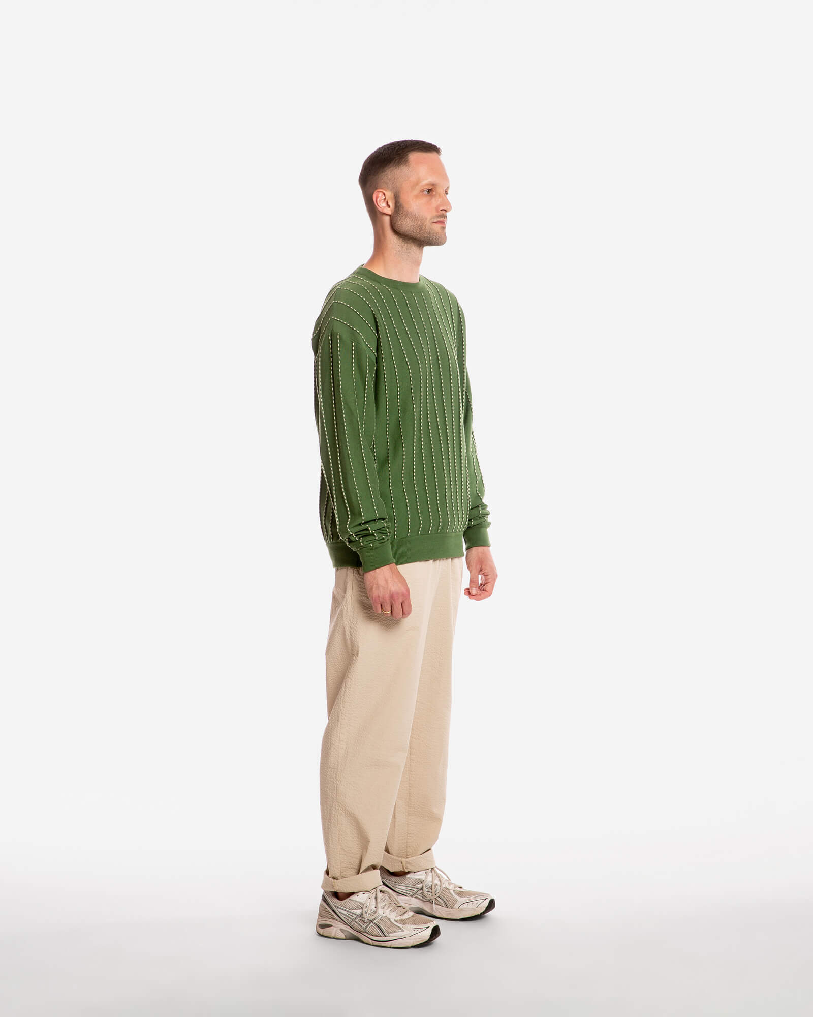 Green knitted sweater Field made from 100% organic cotton by Matona