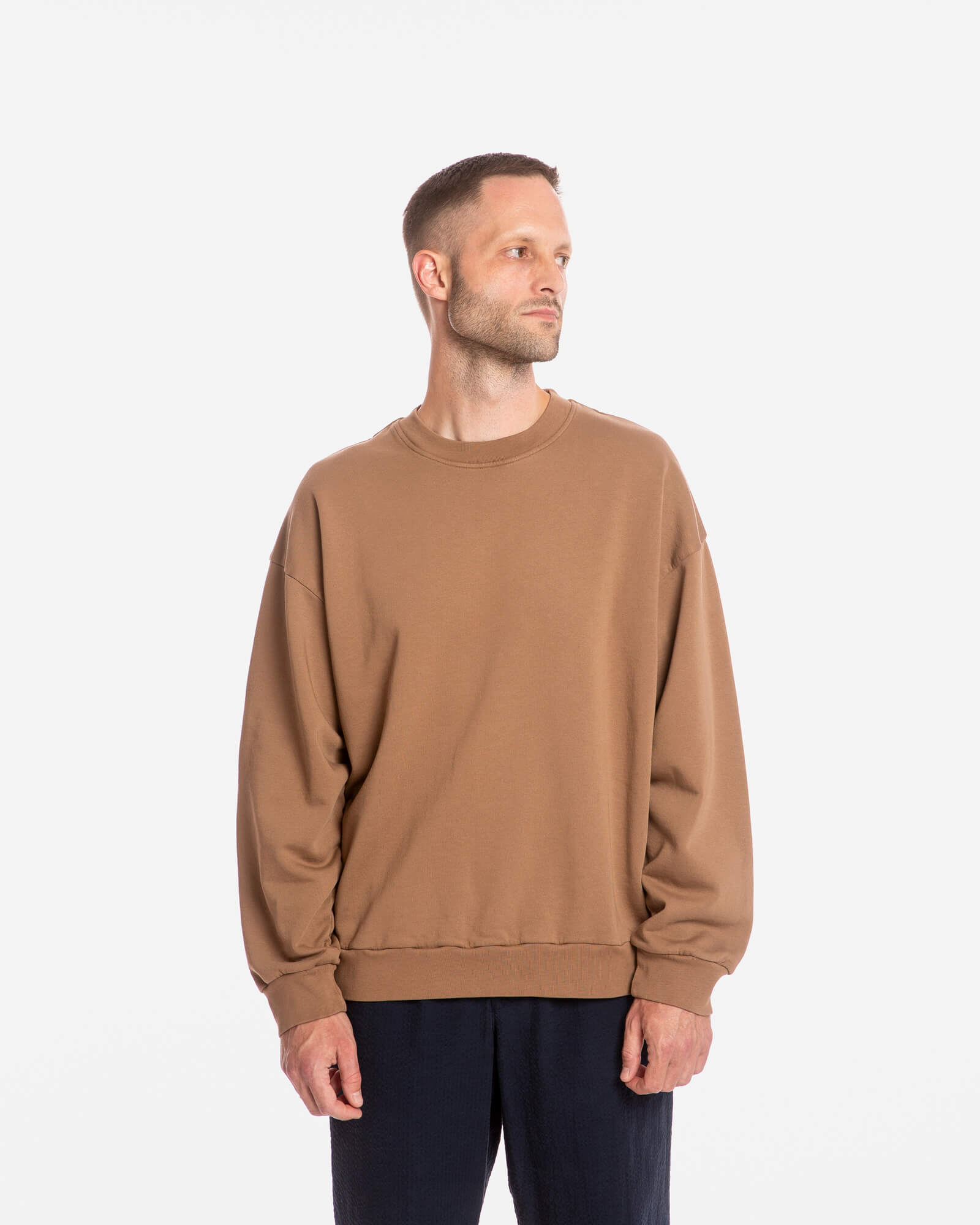 Sweat-shirt marron en coton 100 % biologique de la marque Matona