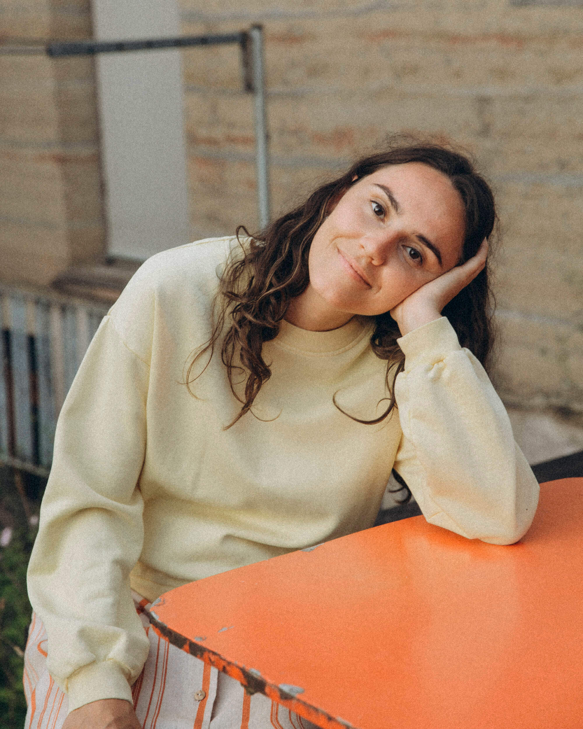 Gelbes Sweatshirt aus 100% Bio-Baumwolle von Matona