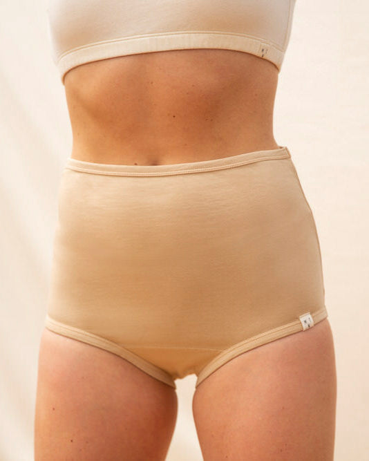 Poudre de slip beige en coton biologique de Matona
