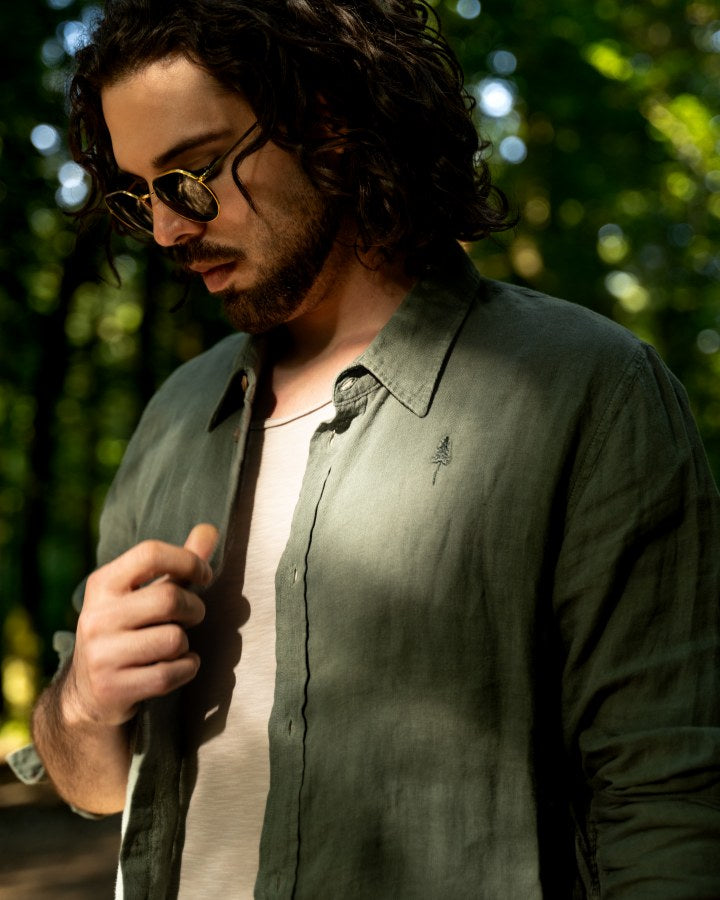 TreePlanter Shirt Linen Sage von NIKIN