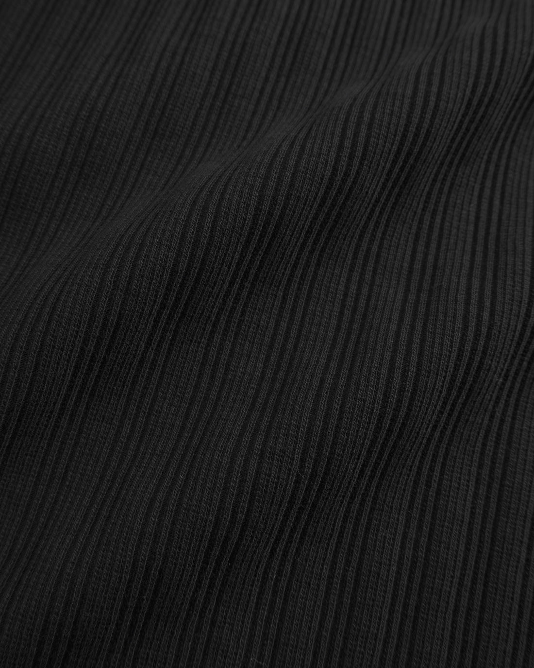Black dress made of 100% organic cotton by Rotholz