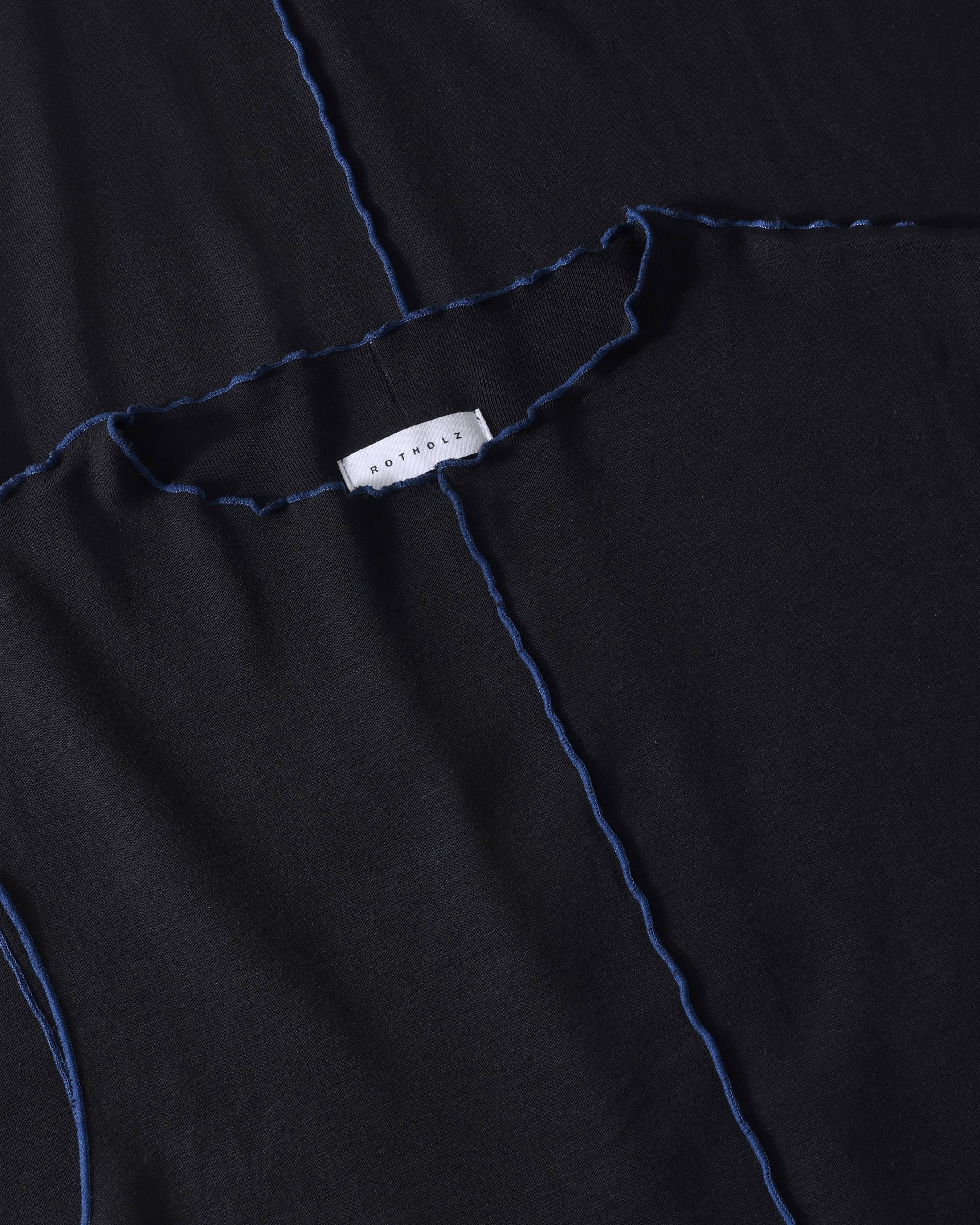Schwarzes Kleid Pin-Tucked aus Bio-Baumwolle von Rotholz