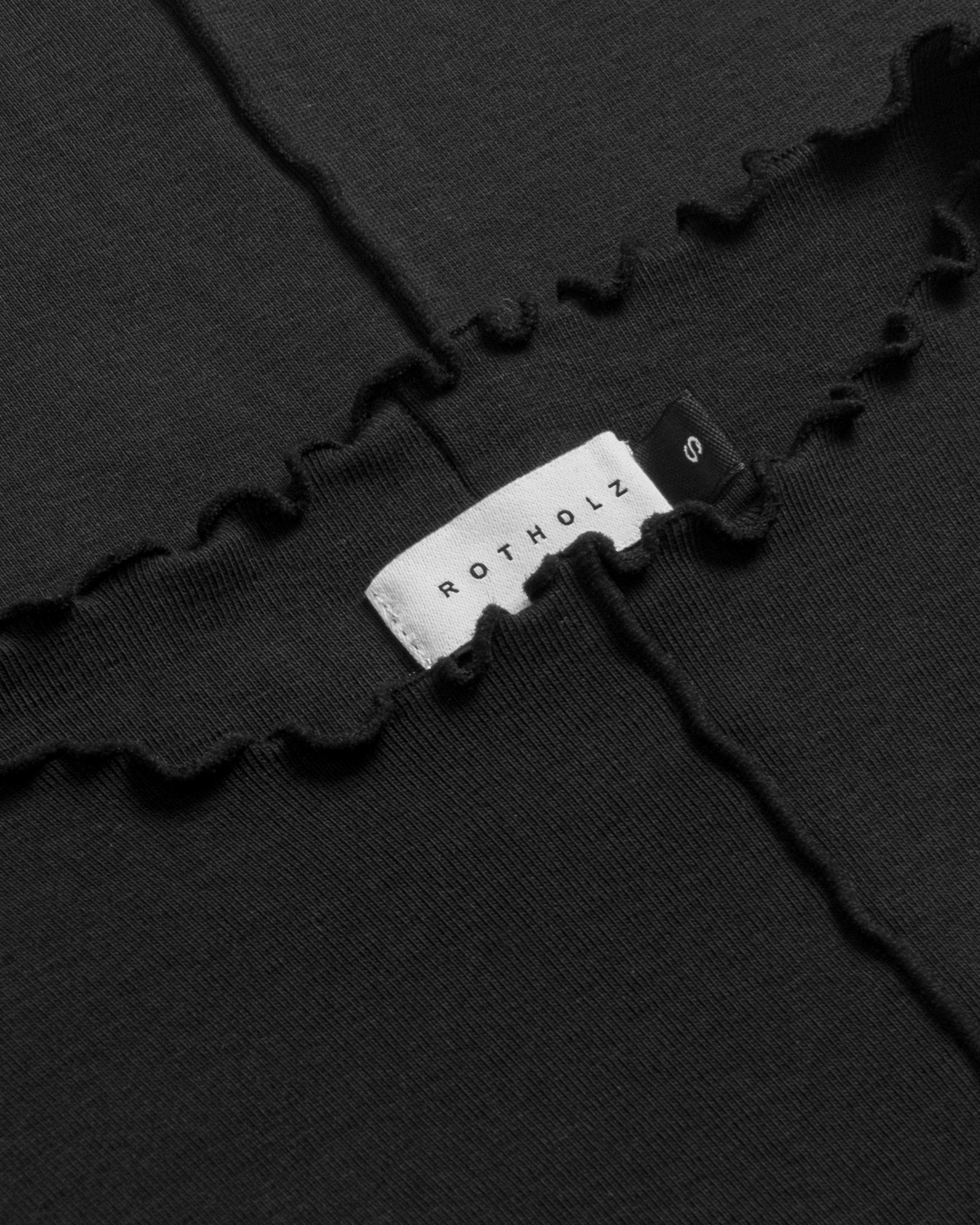 Schwarzes Langarmshirt Pin-Tucked aus Bio-Baumwolle von Rotholz