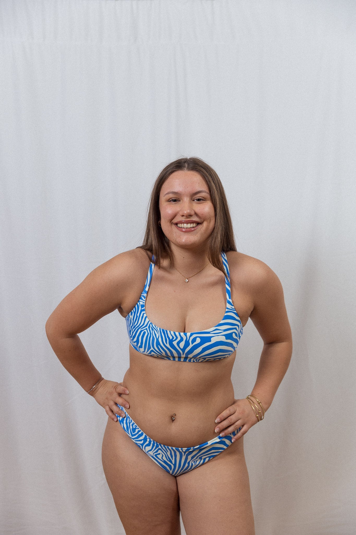 Bikini bottom João - blue zebra aus Econyl von Tías & Olives