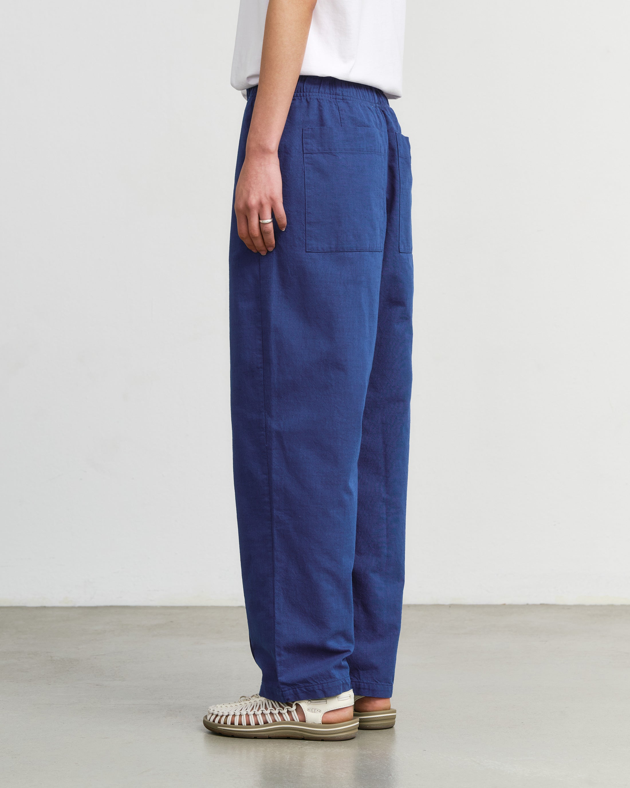 Blaue Bundfaltenhose Weit aus Bio-Baumwolle von Rotholz