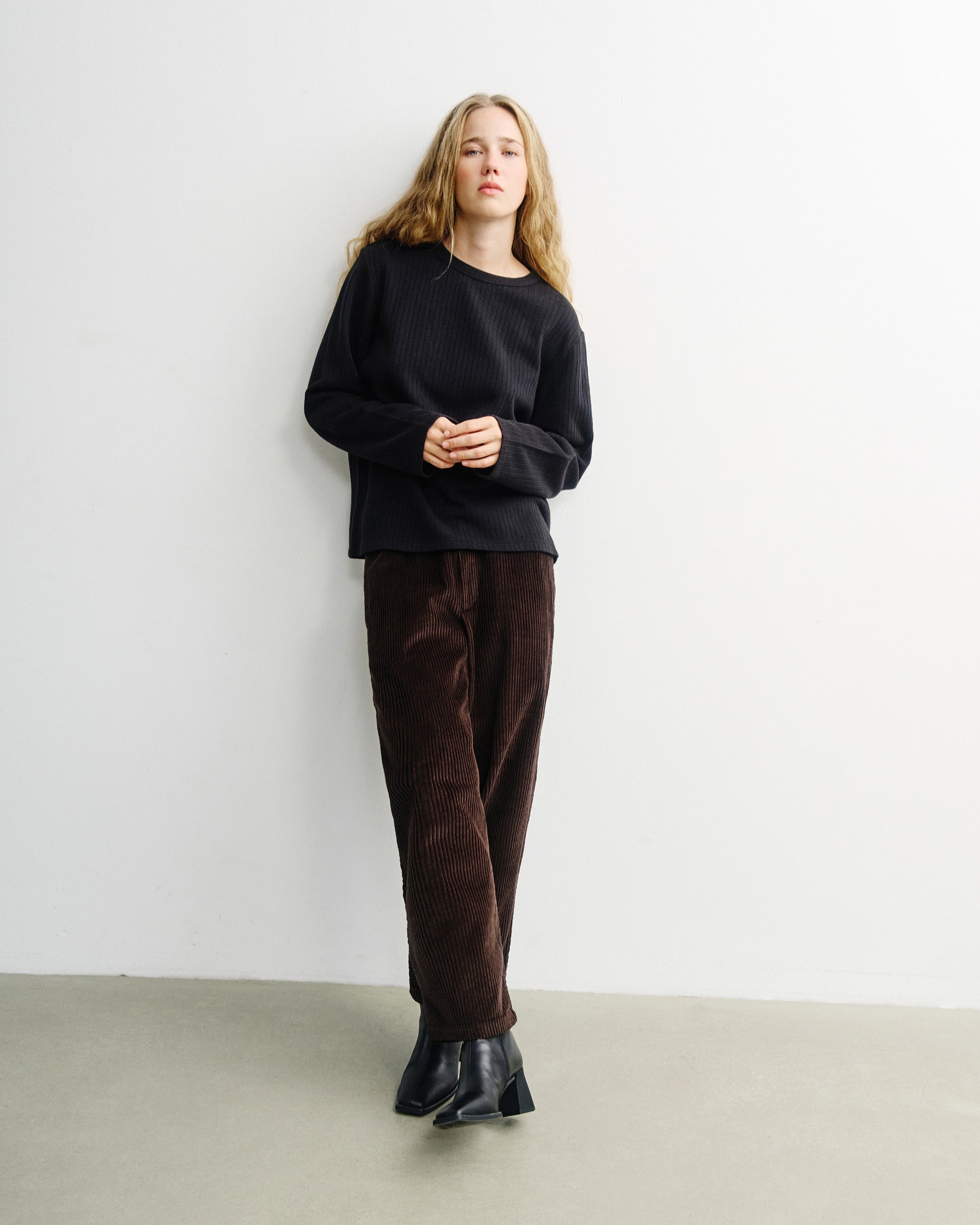 Schwarzes Langarmshirt Oversize aus Bio-Baumwolle von Rotholz