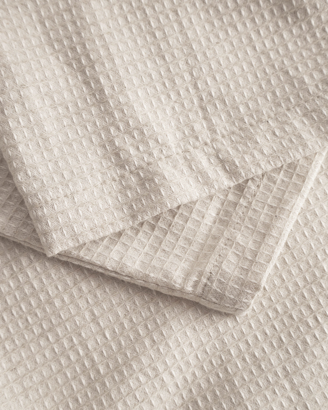 Beige waffle pants made from 100% organic cotton by Rotholz