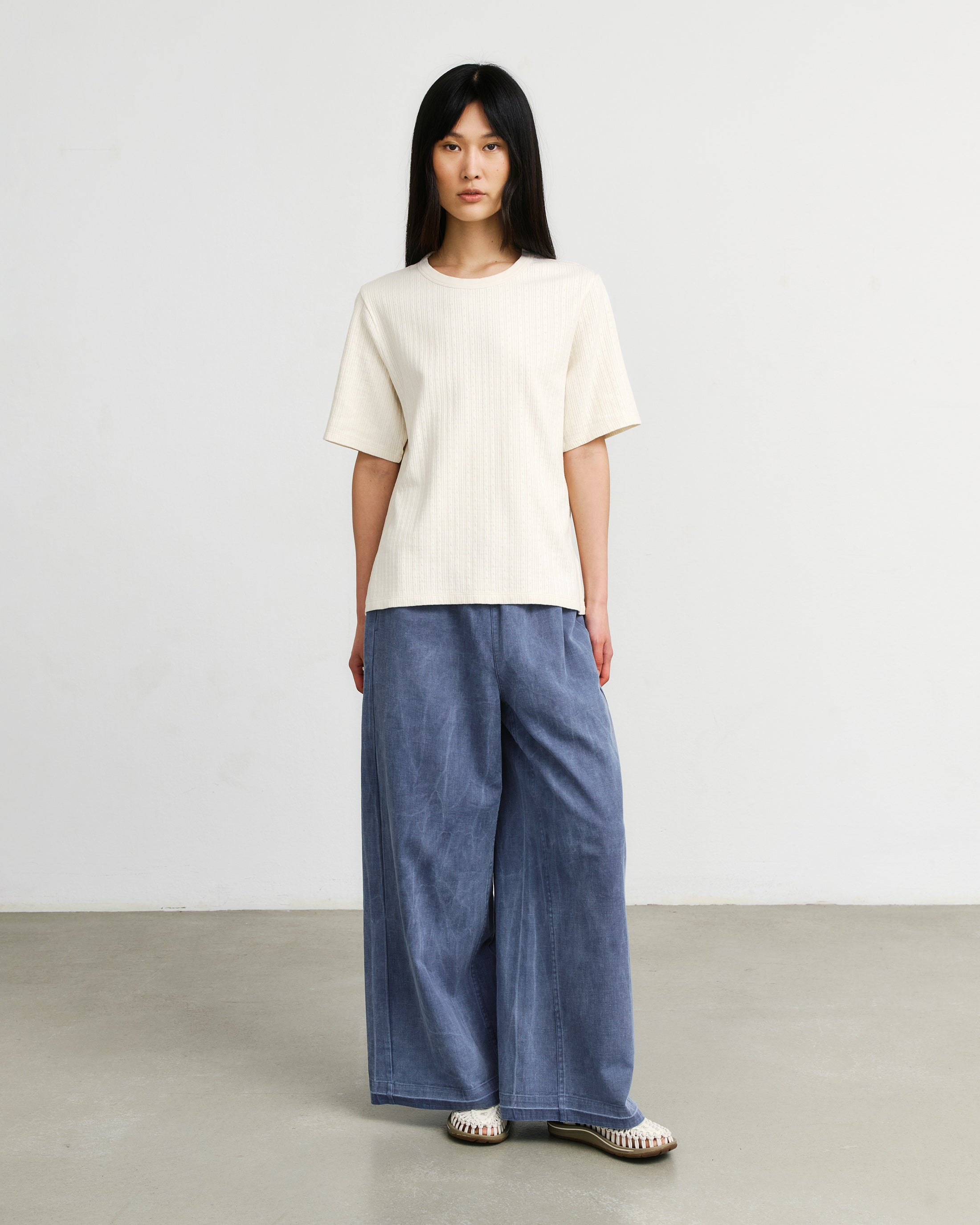 Beiges geripptes T-Shirt aus Bio-Baumwolle von Rotholz