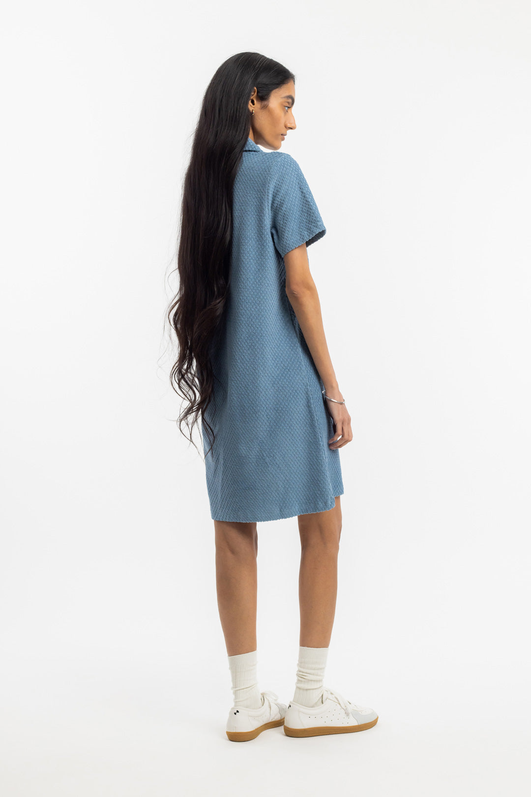 Hellblaues Kleid aus 100% Bio-Baumwolle von Rotholz