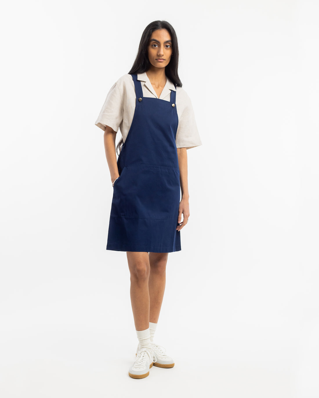 Blue dungaree dress made of organic cotton from Rotholz