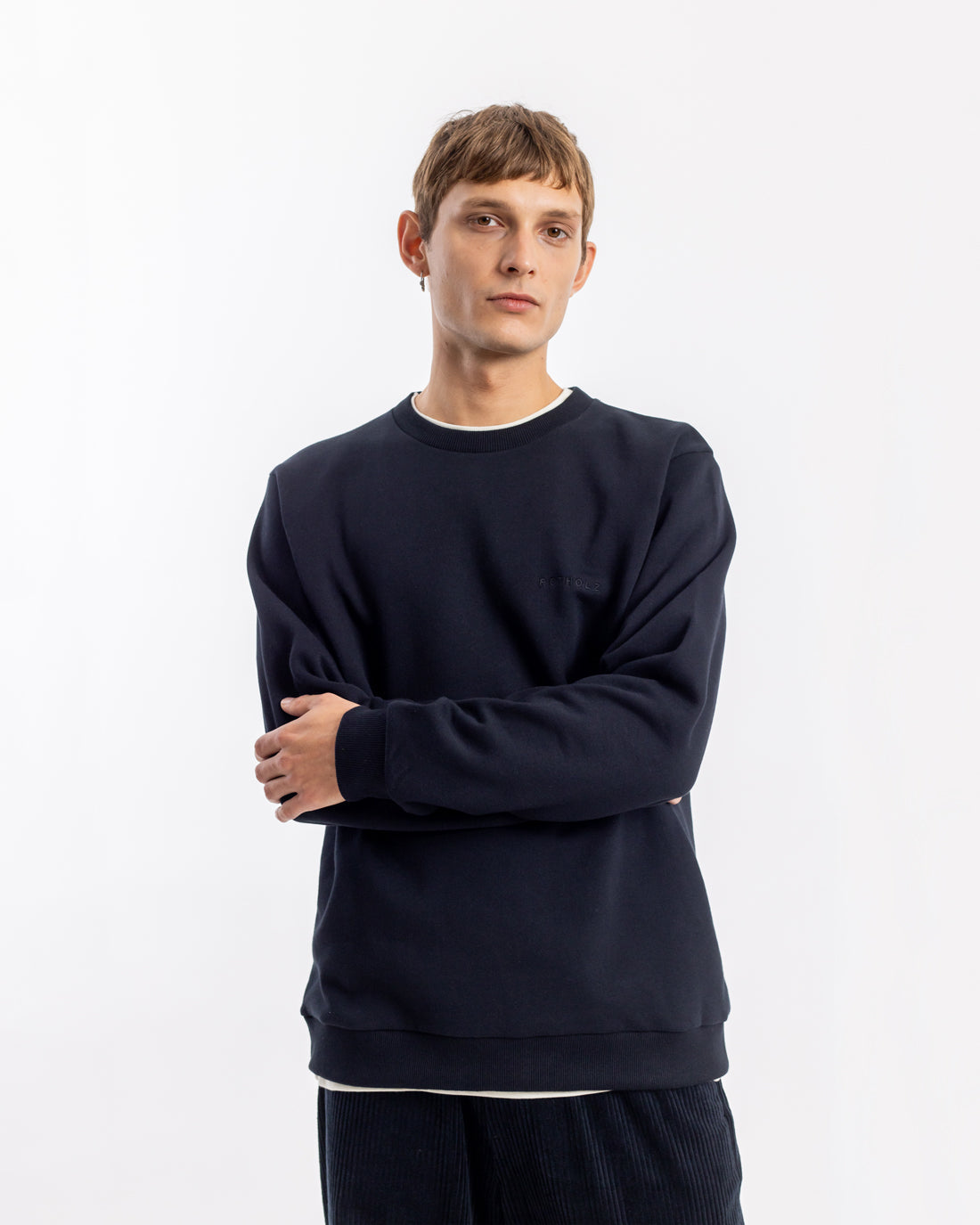 Black sweater logo made of organic cotton from Rotholz
