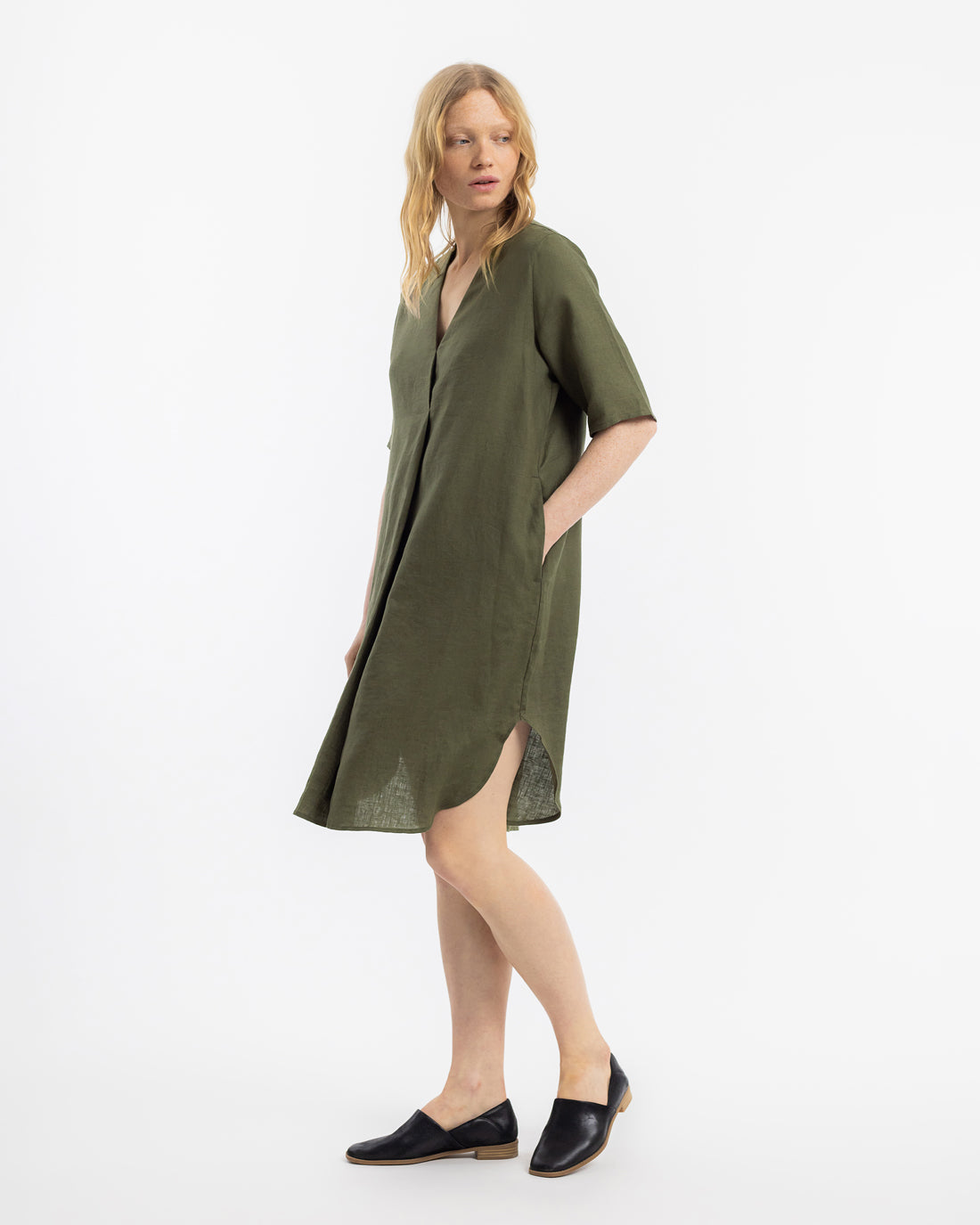 Grünes Kleid Kaftan aus Bio-Baumwolle & Leinen von Rotholz