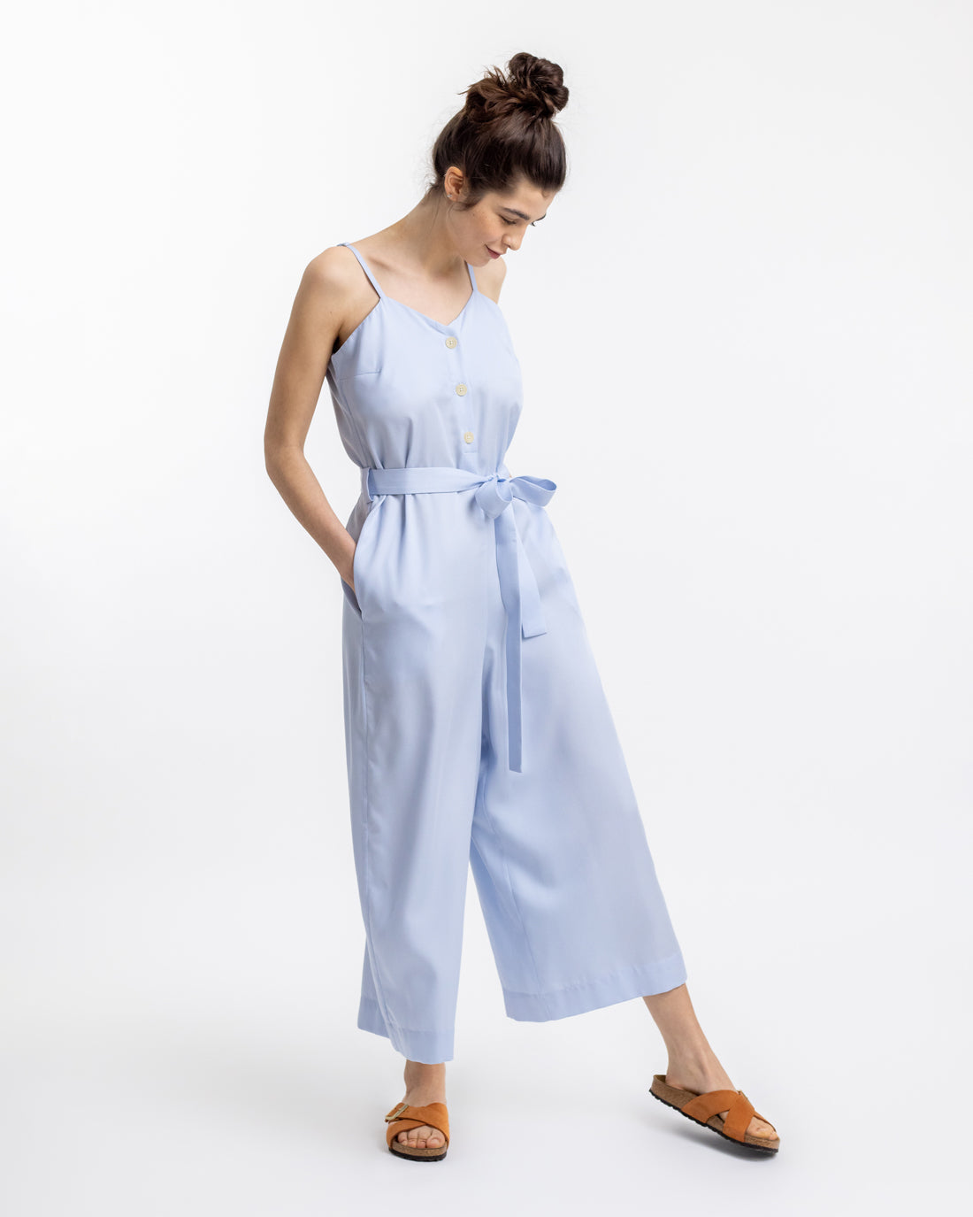 Hell-blauer, ärmelloser Jumpsuit aus 100% Tencel Lyocell von Rotholz