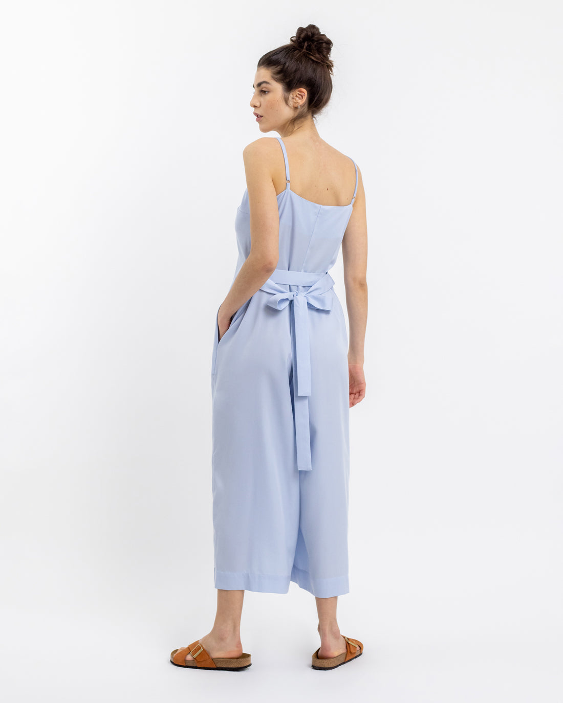 Hell-blauer, ärmelloser Jumpsuit aus 100% Tencel Lyocell von Rotholz