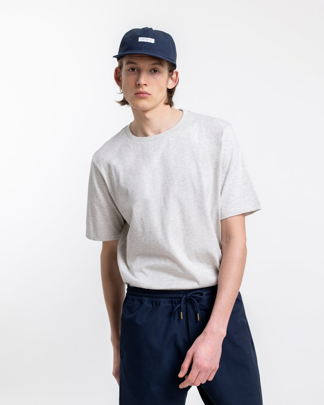Logo T-shirt made of organic cotton gray