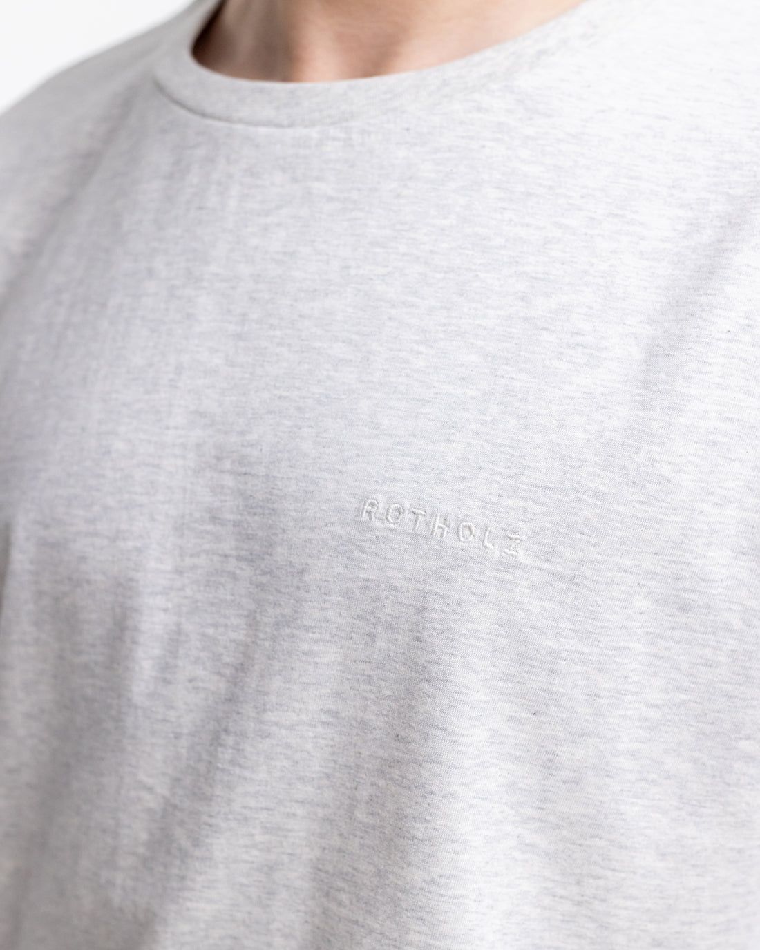 Logo T-shirt made of organic cotton gray
