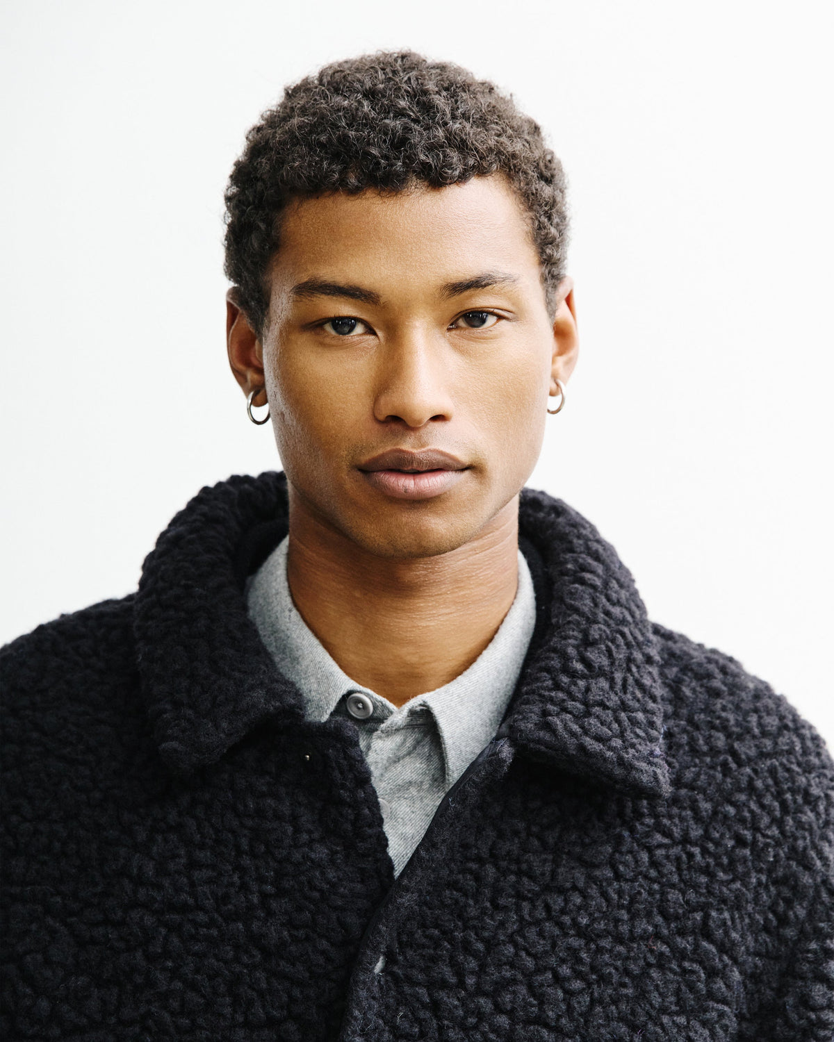 Sherpa Jacke aus Bio Wolle in Schwarz von Rotholz