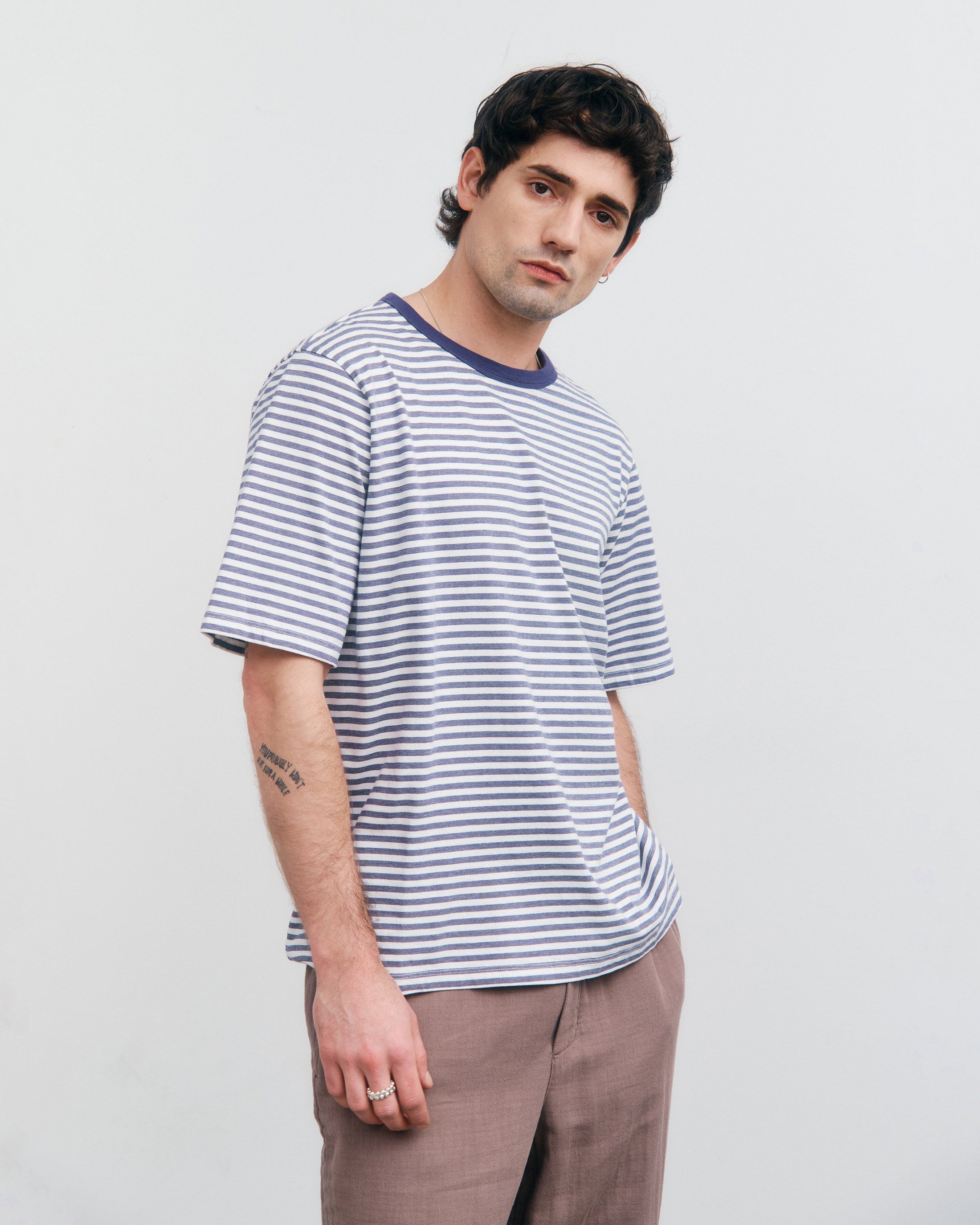 Blaues gestreiftes T-Shirt aus Bio-Baumwolle von Rotholz