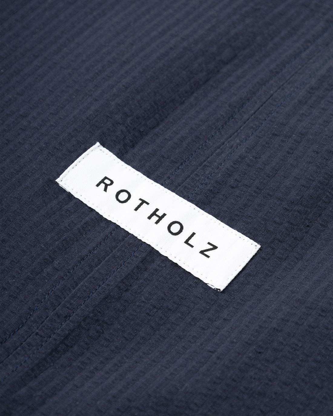 Dark blue bag made of 100% organic cotton by Rotholz