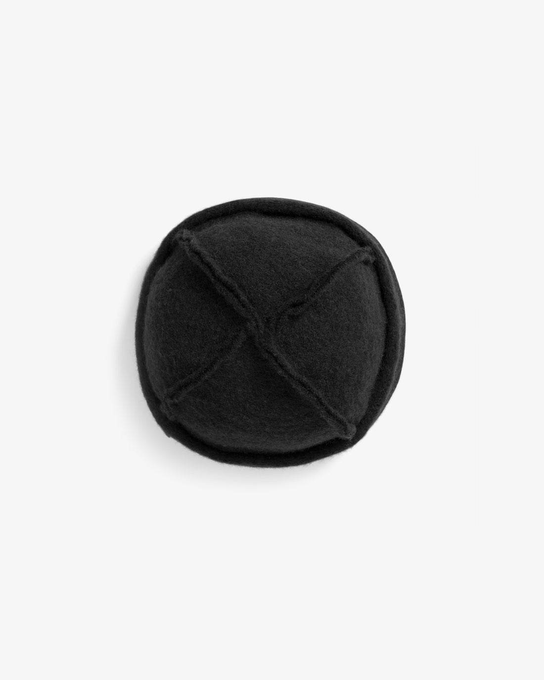 Schwarze Mütze Toque aus Bio-Wolle von Rotholz