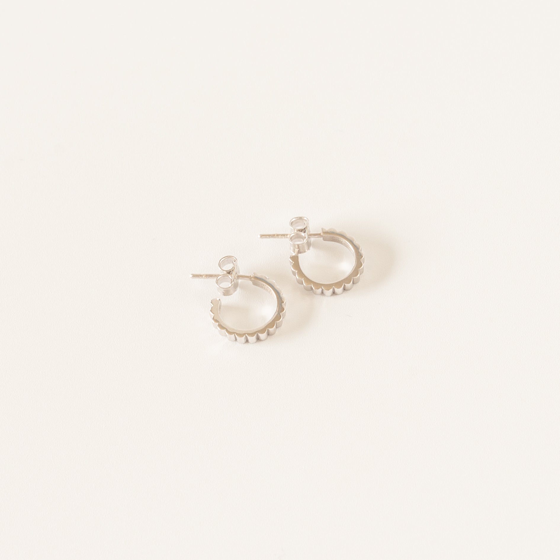 INGRANAGGI mini hoop earrings