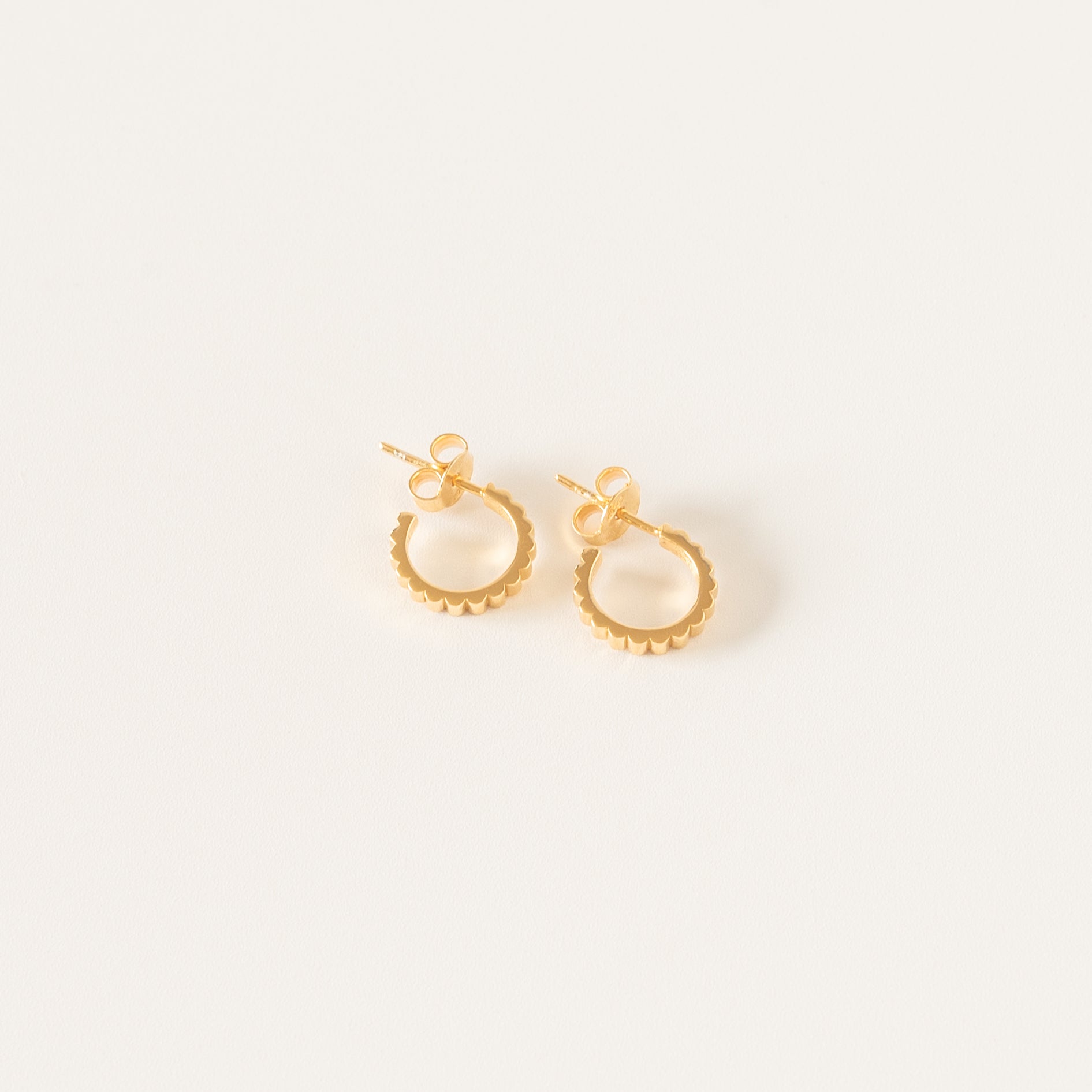 INGRANAGGI mini hoop earrings