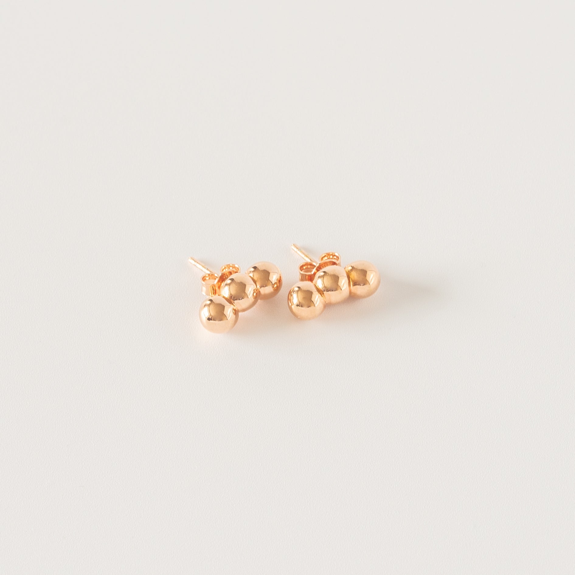 Stud earrings Reborn (Dali')