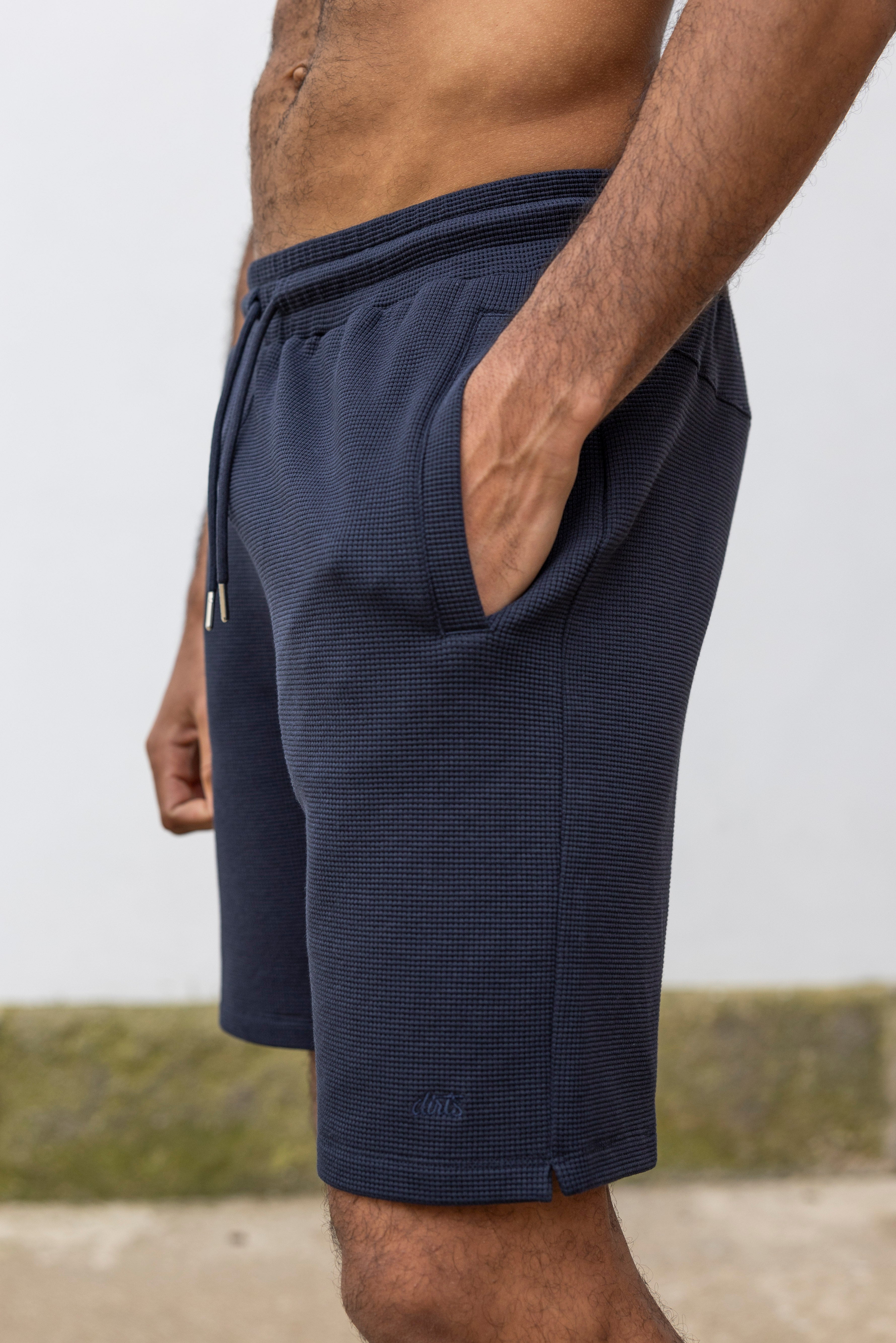 Waffle Piqué Shorts aus Bio Baumwolle von DIRTS