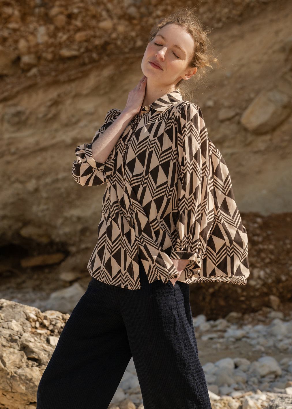 Blouse French Foxtrot en cupro et viscose Ecocvero de Komana