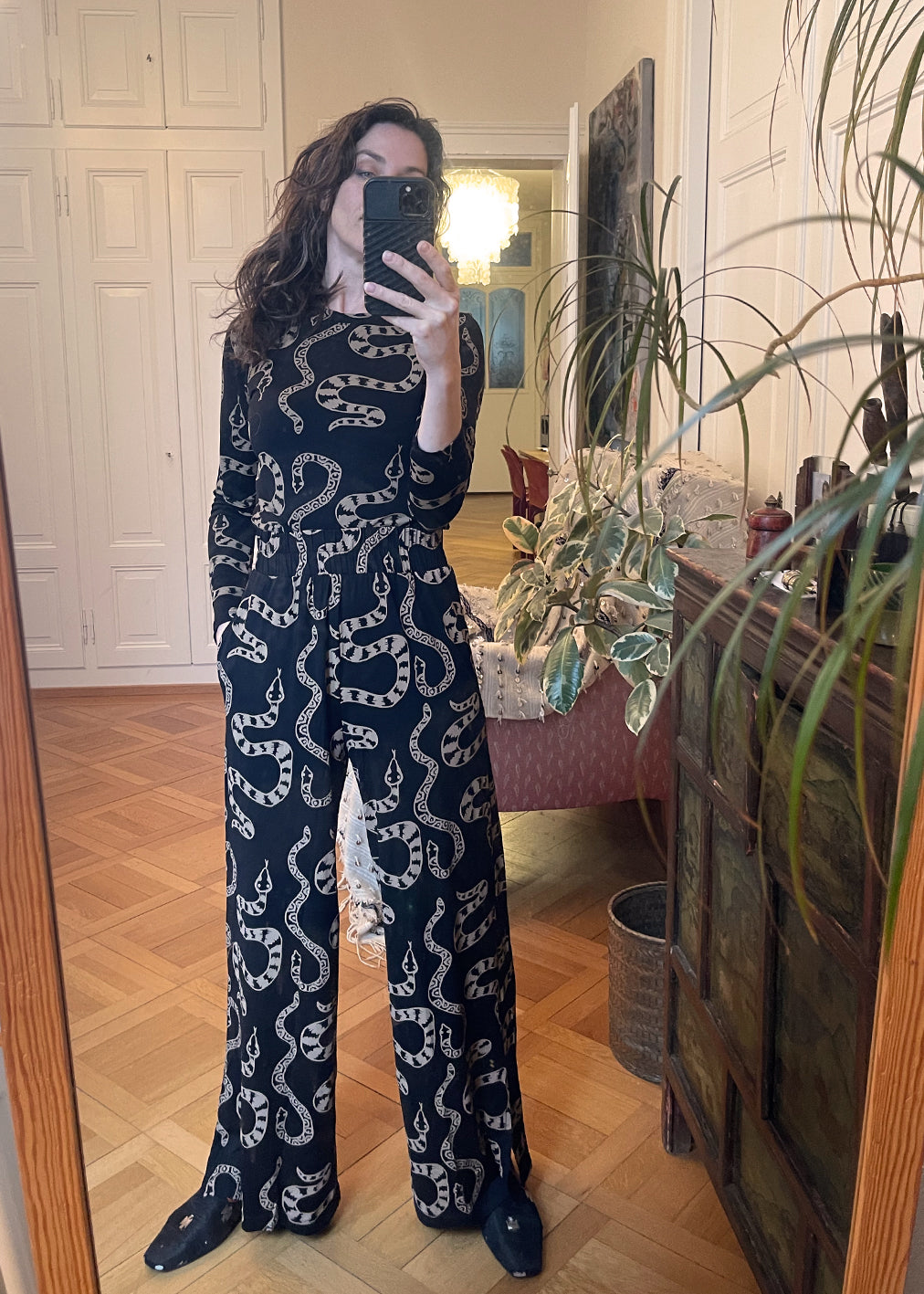 Pantalon noir Milan Medusa en Lyocell de Komana