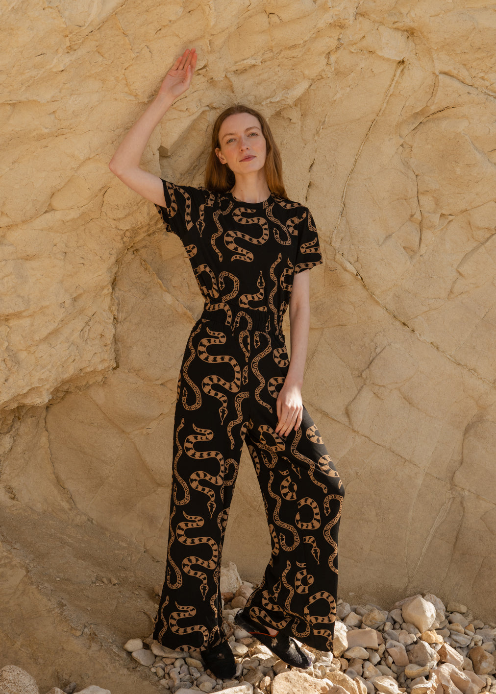 T-shirt noir Medusa en lyocell de Komana