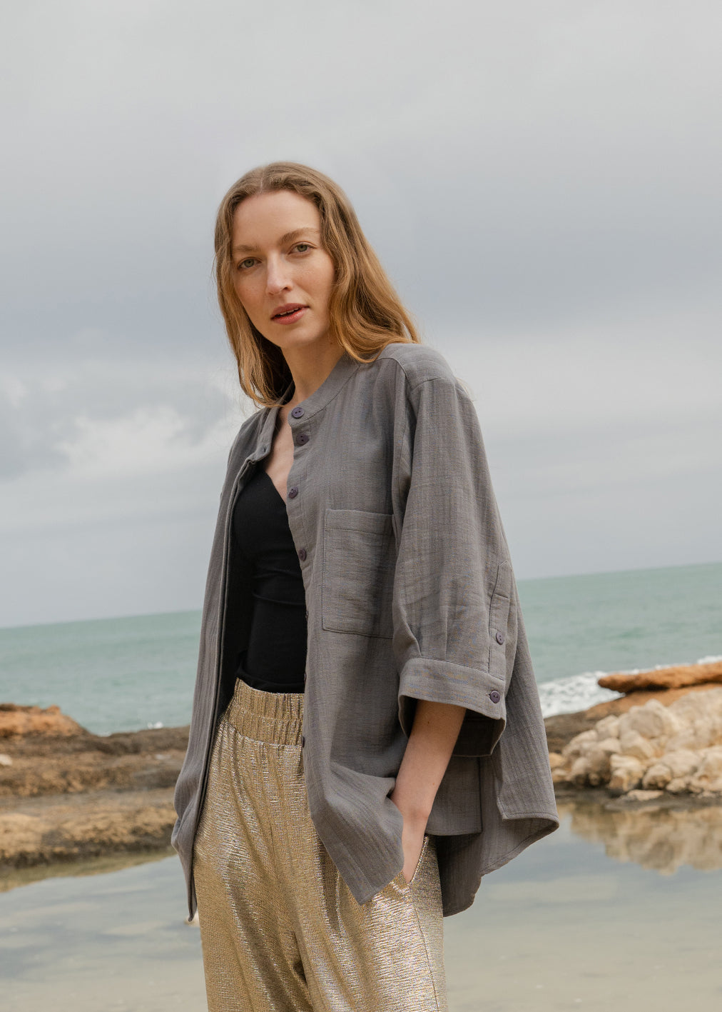 Grey shirt Serene made from 100% organic cotton muslin by Komana
