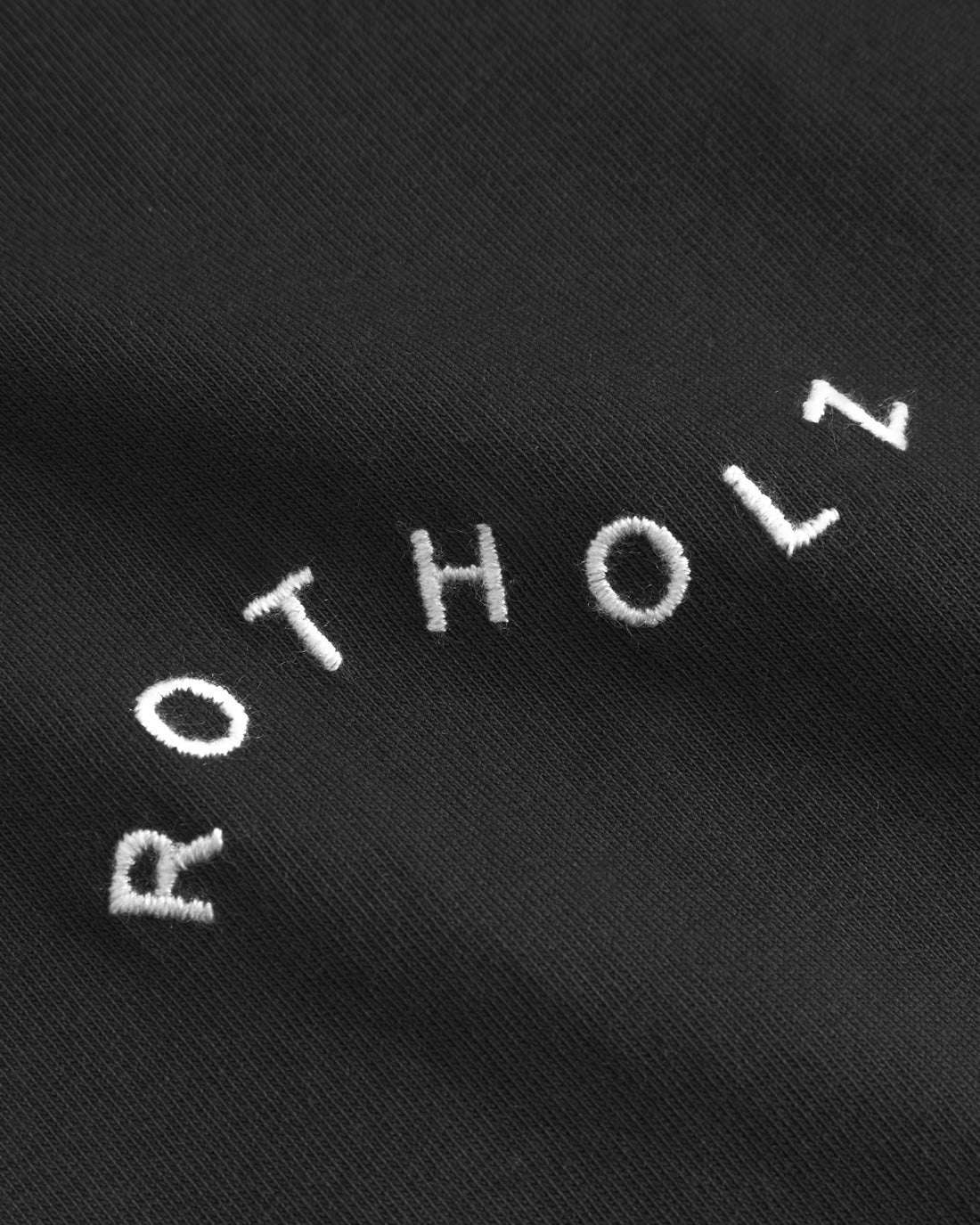 Schwarzes T-Shirt Wavy Logo aus 100% Bio-Baumwolle von Rotholz