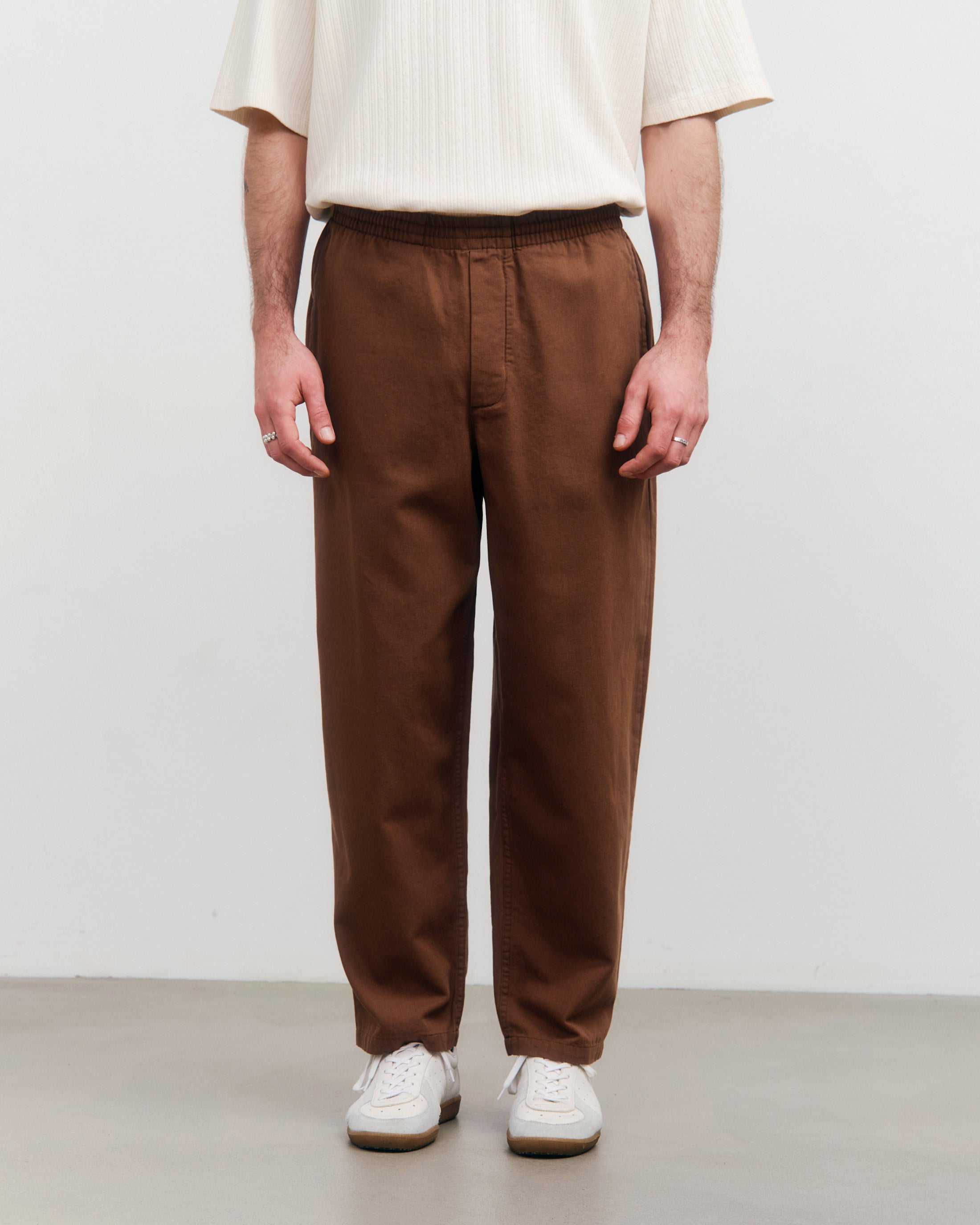 Braune Hose aus Bio-Baumwolle von Rotholz