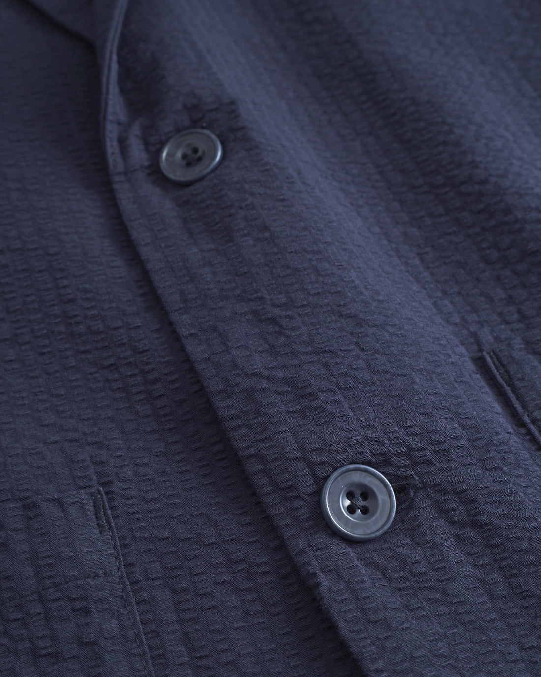 Dark blue blazer made of 100% organic cotton by Rotholz
