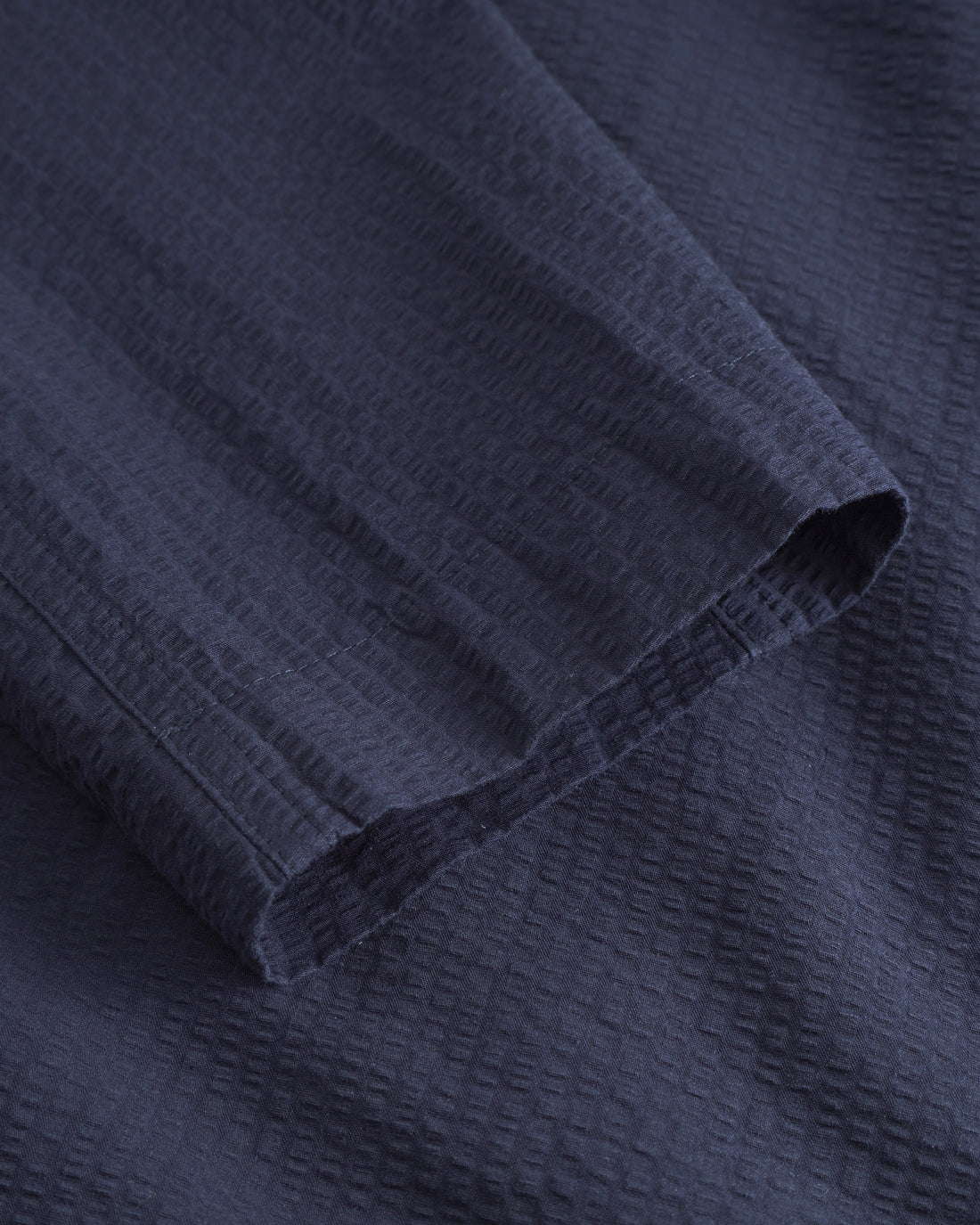 Dark blue blazer made of 100% organic cotton by Rotholz