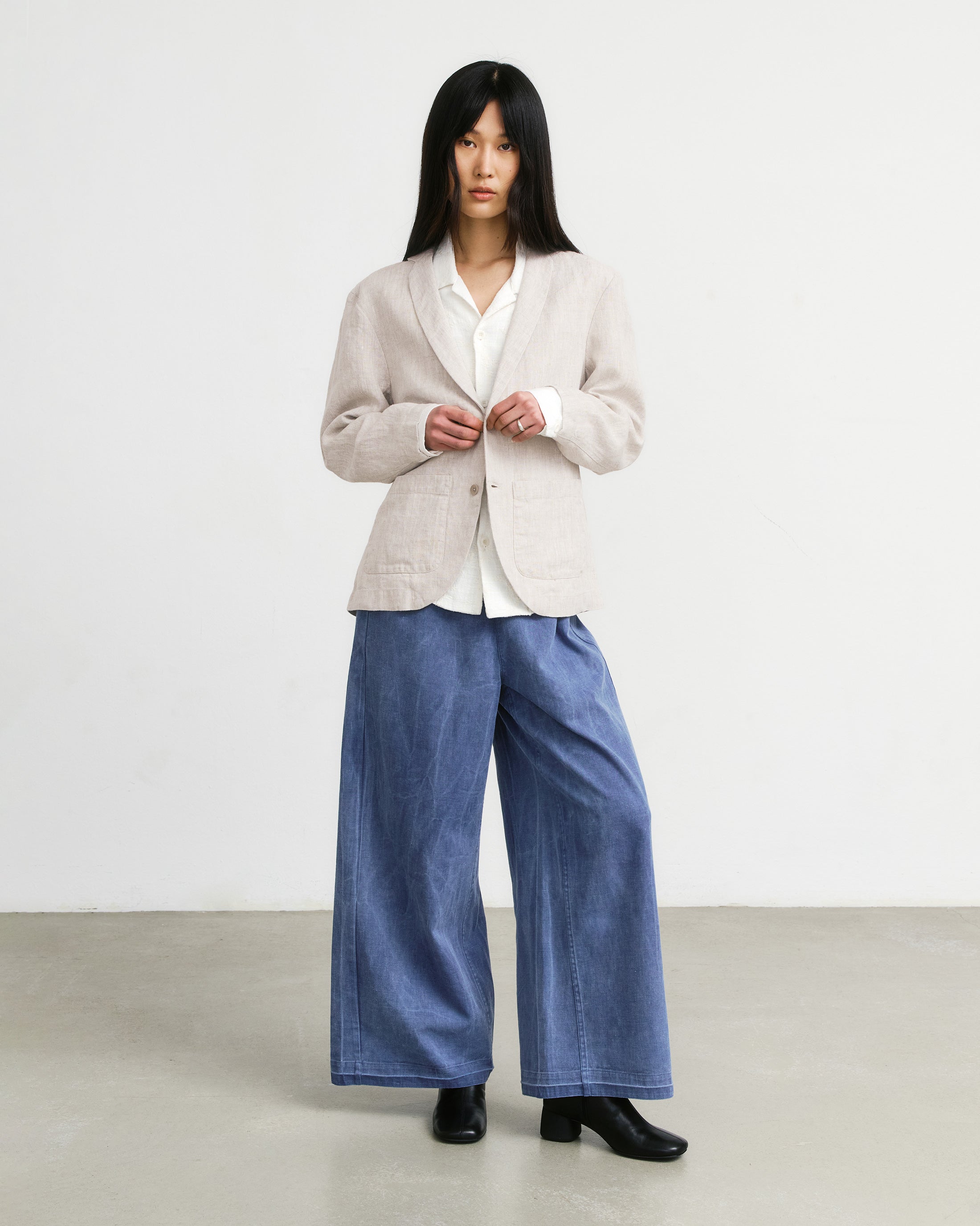 Heller Blazer Workwear aus Bio-Baumwolle und Leinen von Rotholz